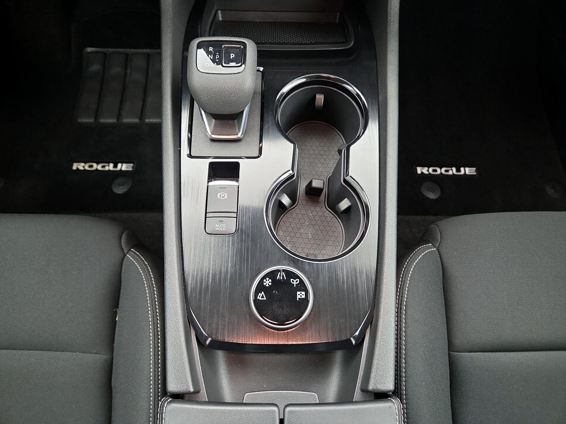 Thumbnail: 2023 Nissan Rogue - 17