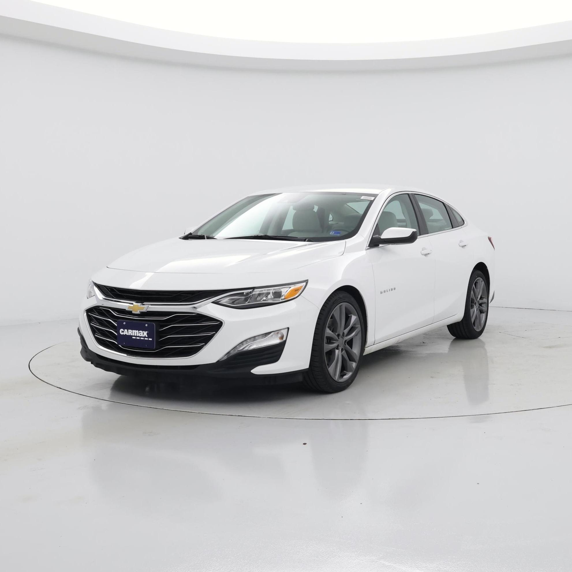 Thumbnail: 2024 Chevrolet Malibu - 4