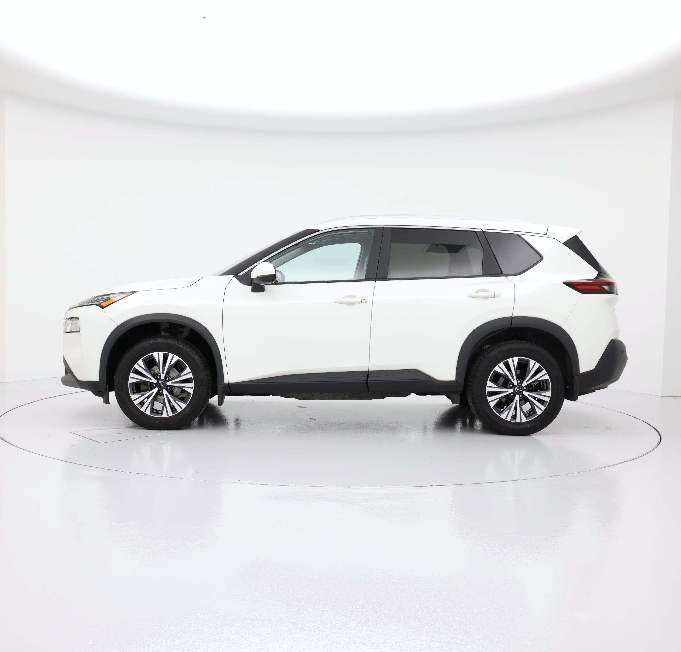 Thumbnail: 2023 Nissan Rogue - 3