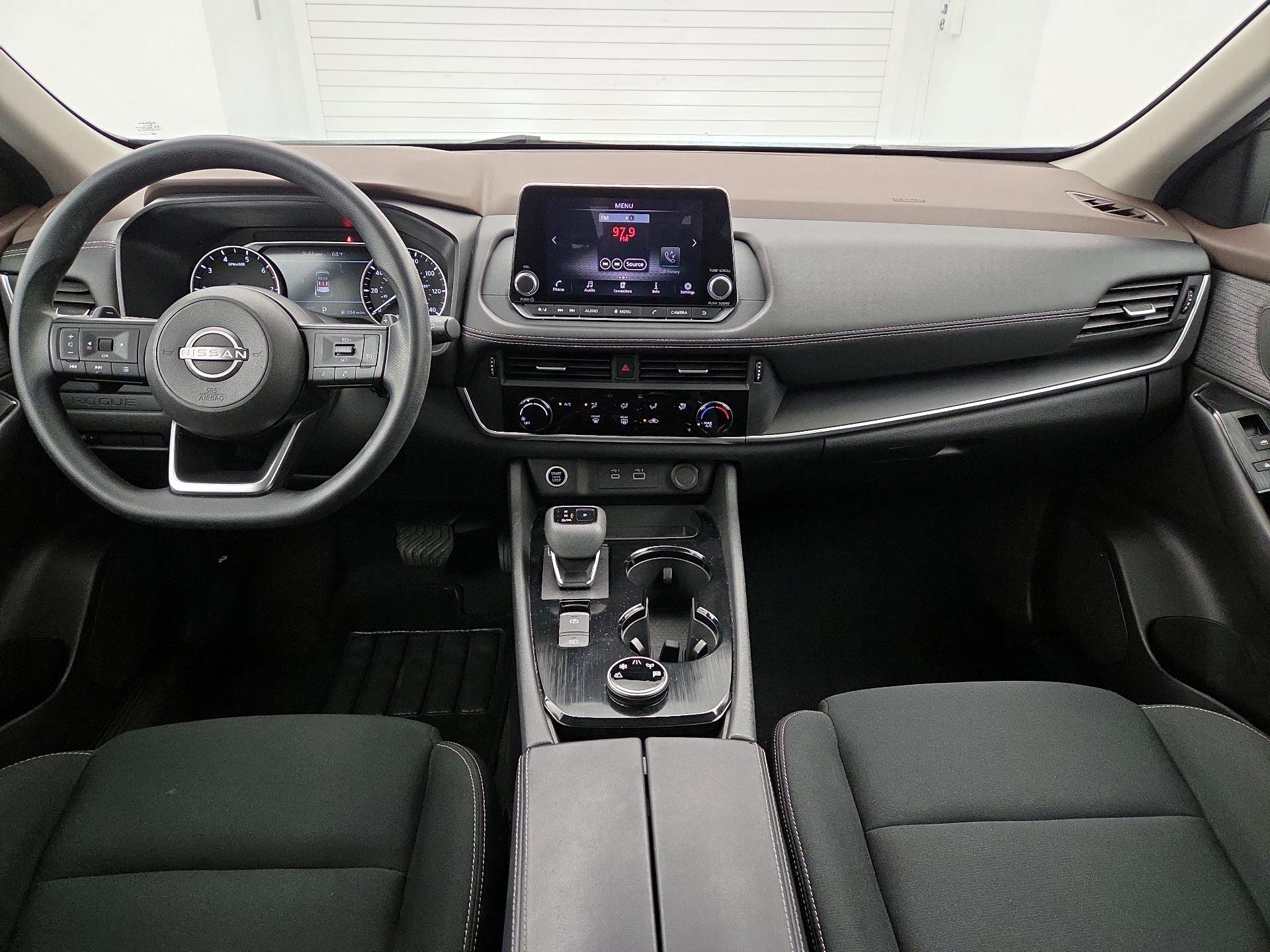 Thumbnail: 2023 Nissan Rogue - 9