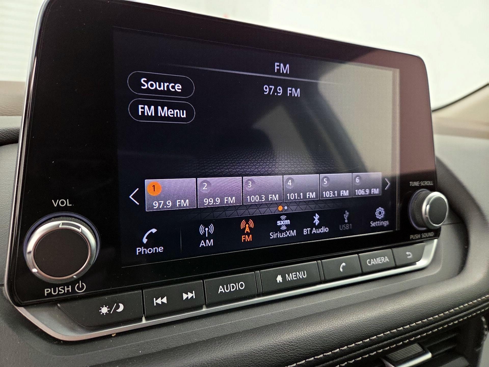 Thumbnail: 2023 Nissan Rogue - 15