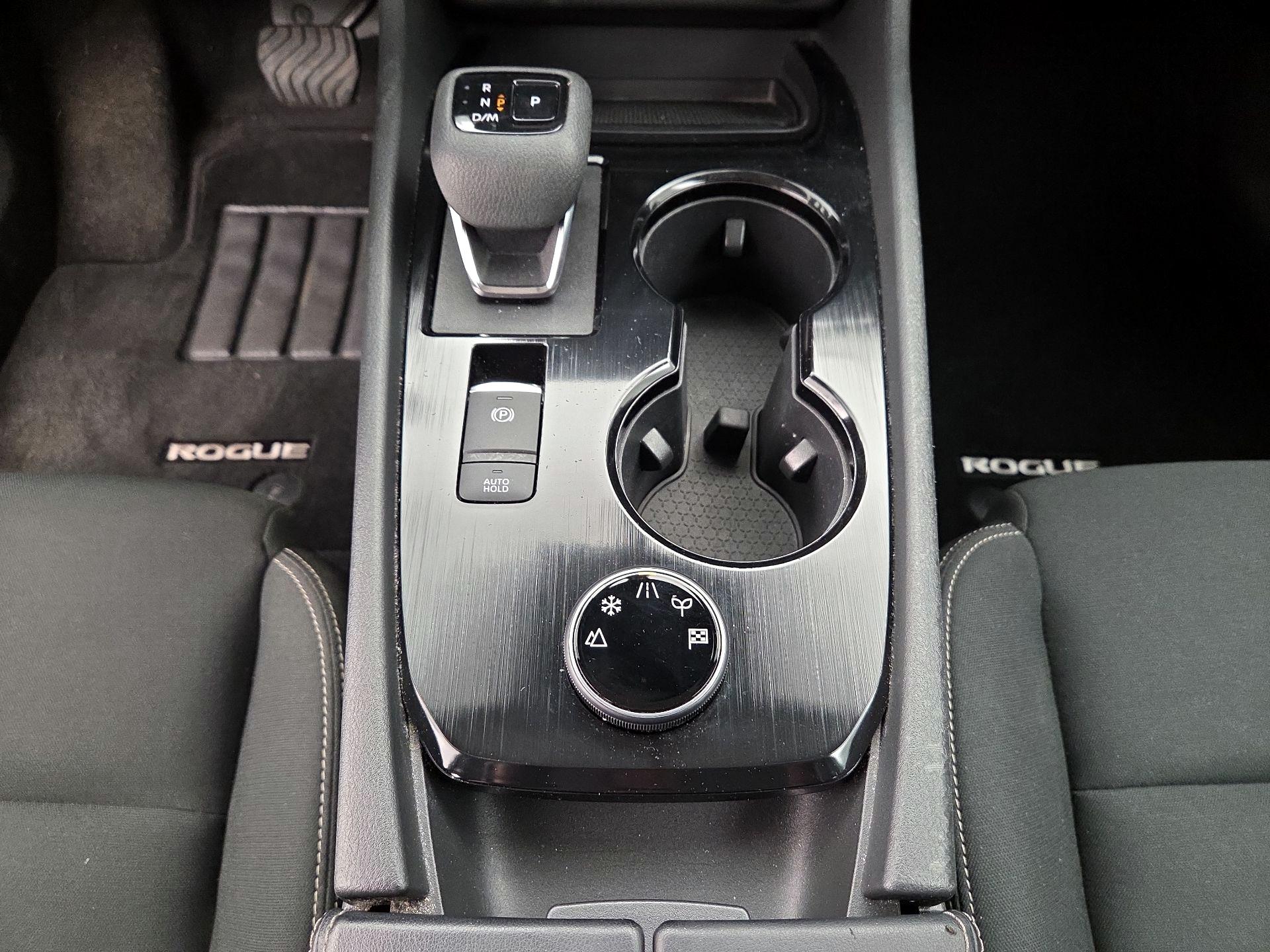 Thumbnail: 2023 Nissan Rogue - 17