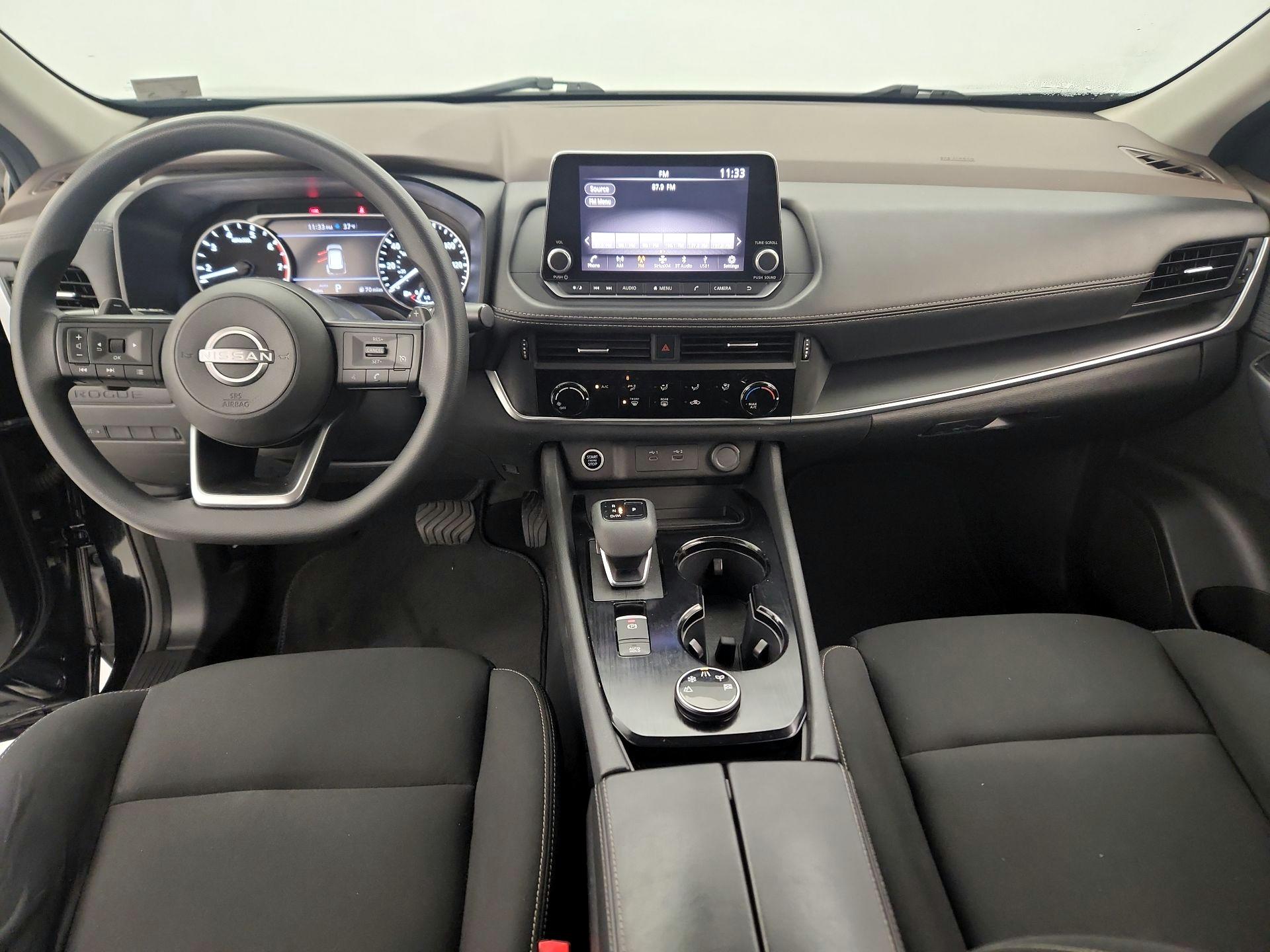 Thumbnail: 2023 Nissan Rogue - 9