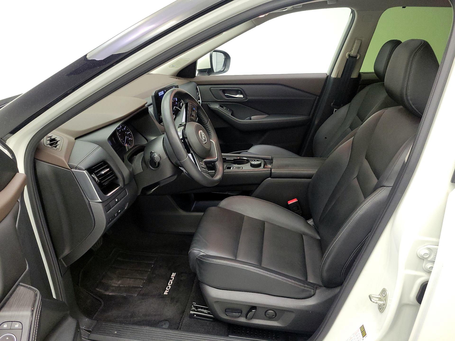 Thumbnail: 2023 Nissan Rogue - 9