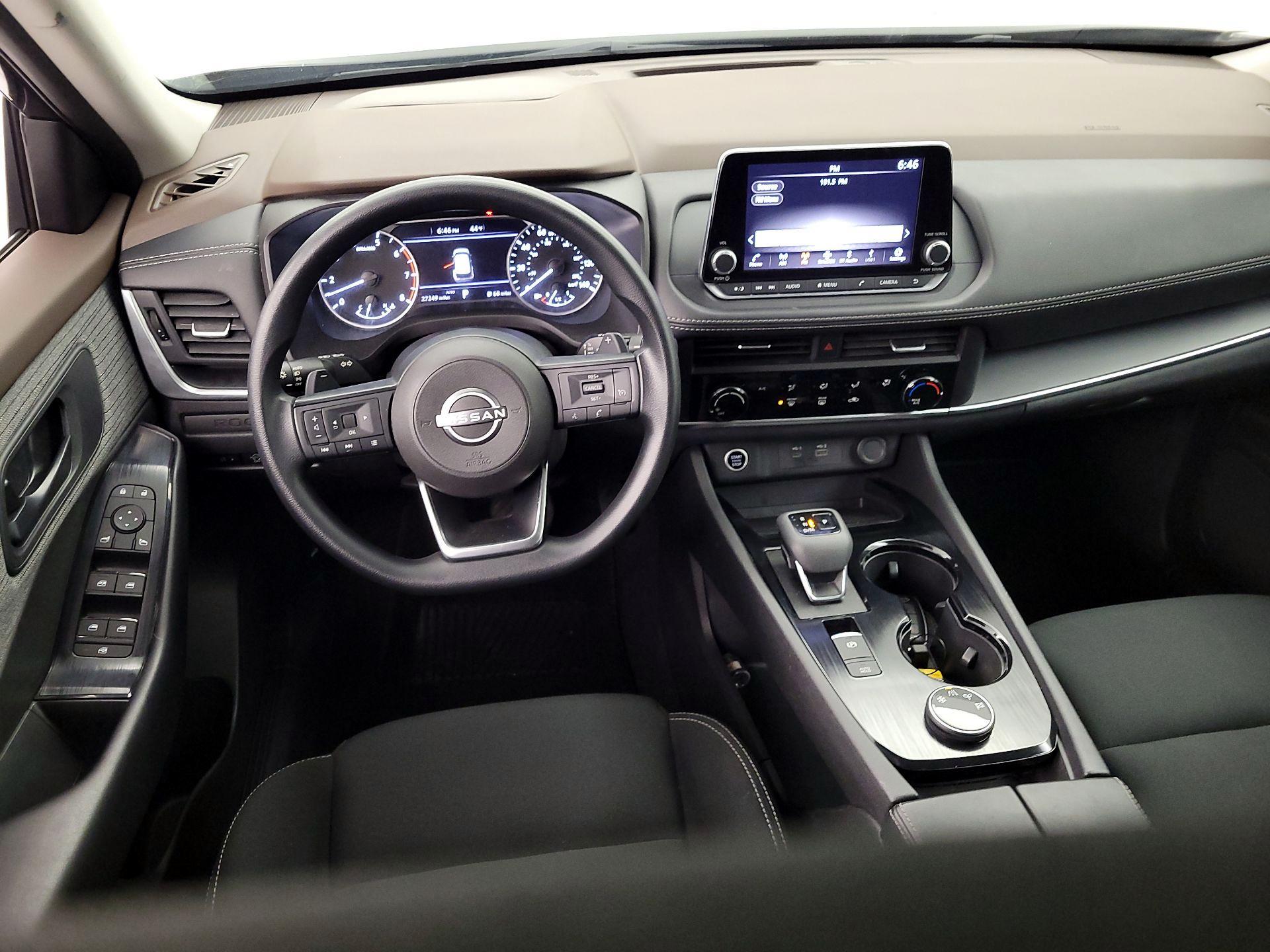 Thumbnail: 2023 Nissan Rogue - 9