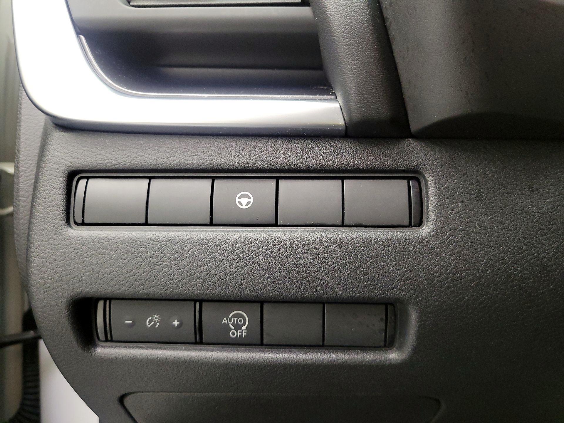 Thumbnail: 2023 Nissan Rogue - 11