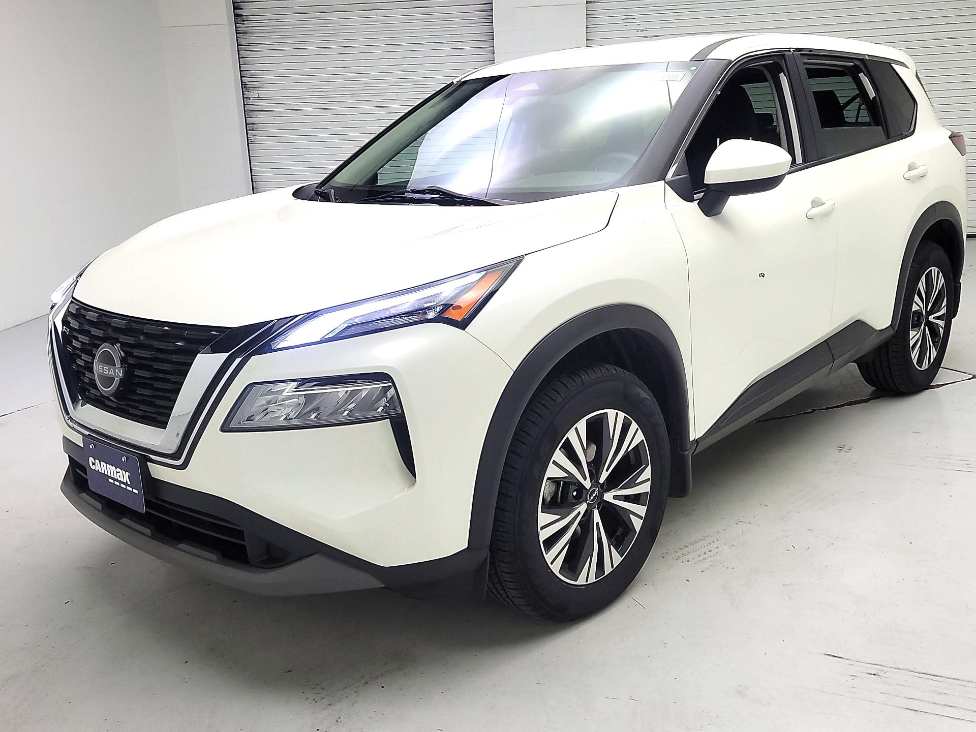 Thumbnail: 2023 Nissan Rogue - 3