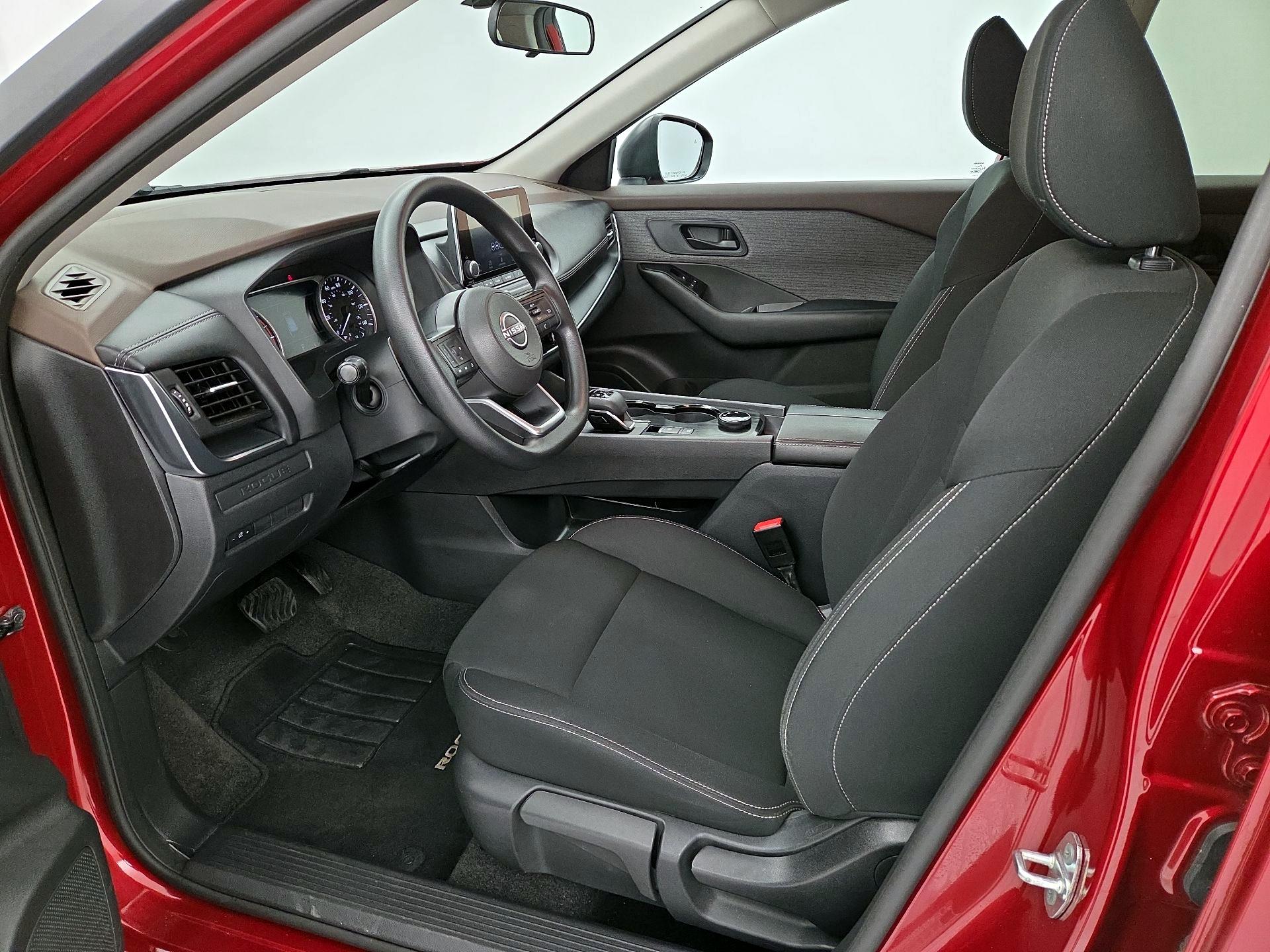 Thumbnail: 2023 Nissan Rogue - 11