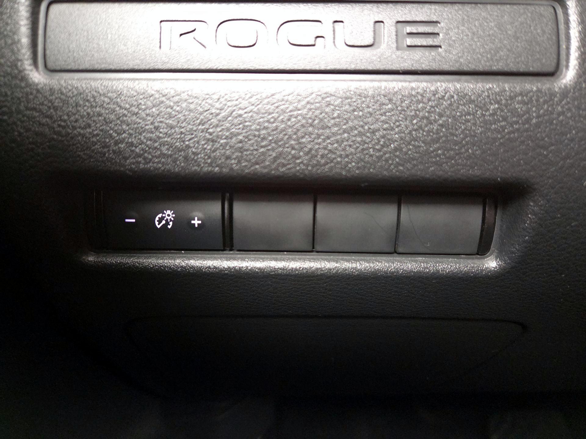 Thumbnail: 2023 Nissan Rogue - 13