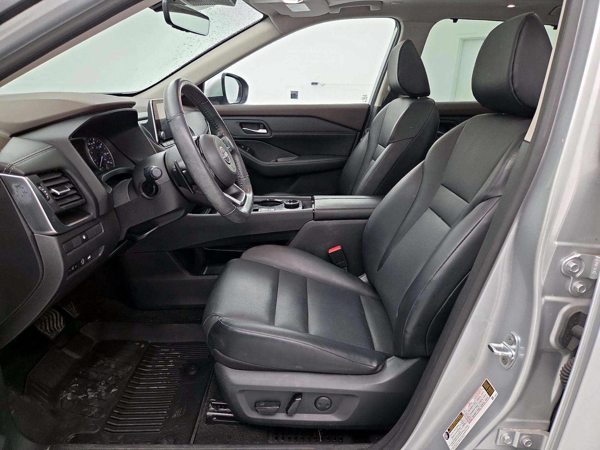 Thumbnail: 2023 Nissan Rogue - 11