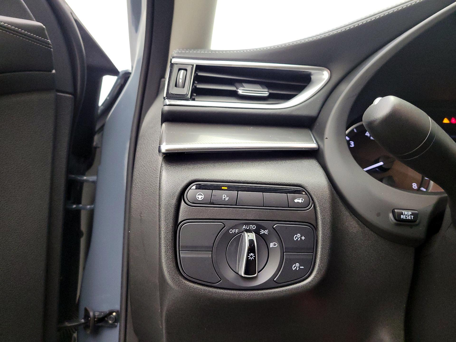 Thumbnail: 2024 INFINITI QX50 - 11