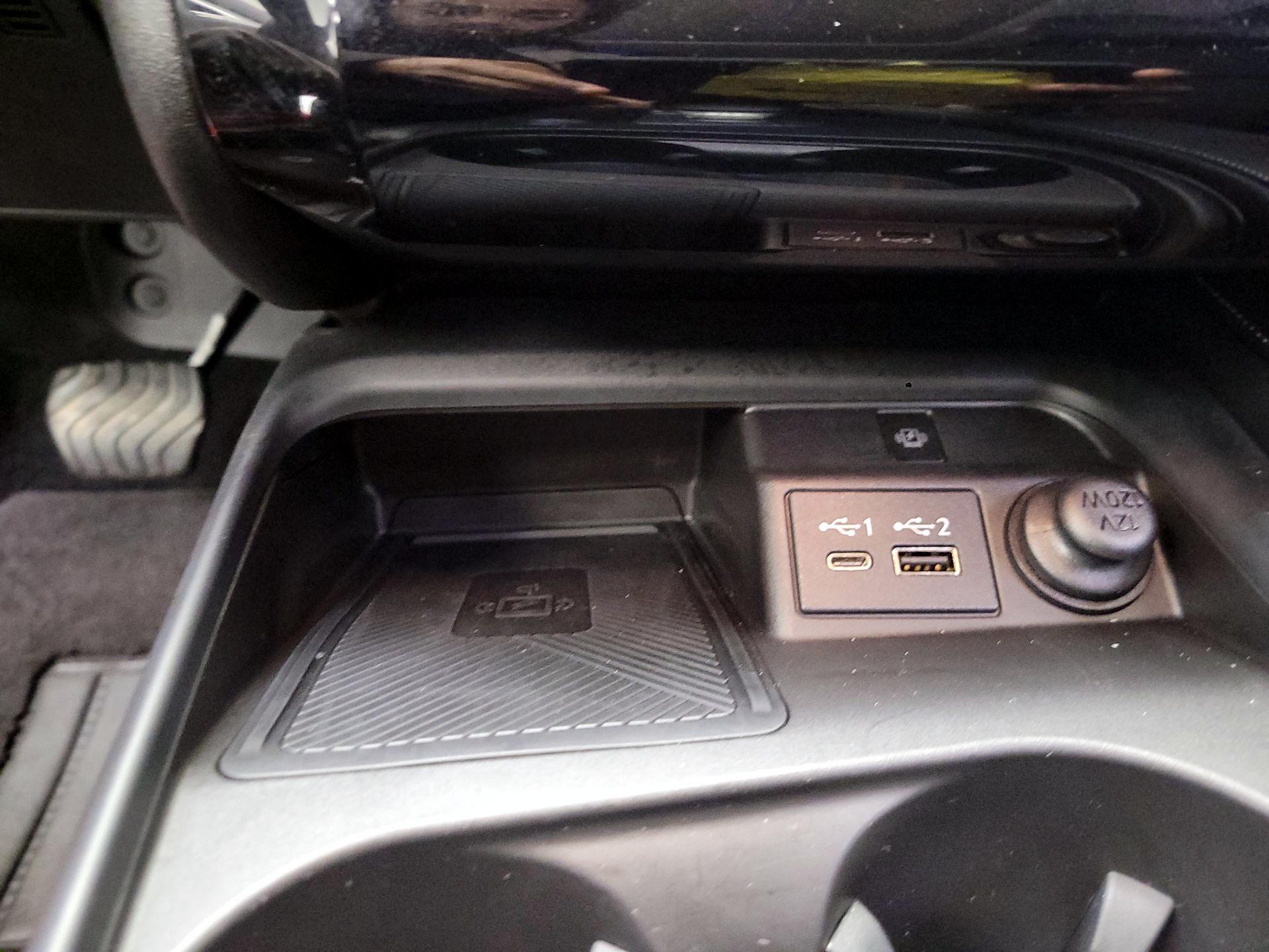 Thumbnail: 2024 INFINITI QX50 - 16