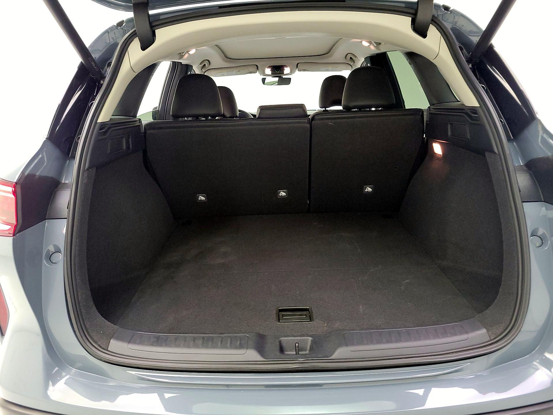 Thumbnail: 2024 INFINITI QX50 - 18