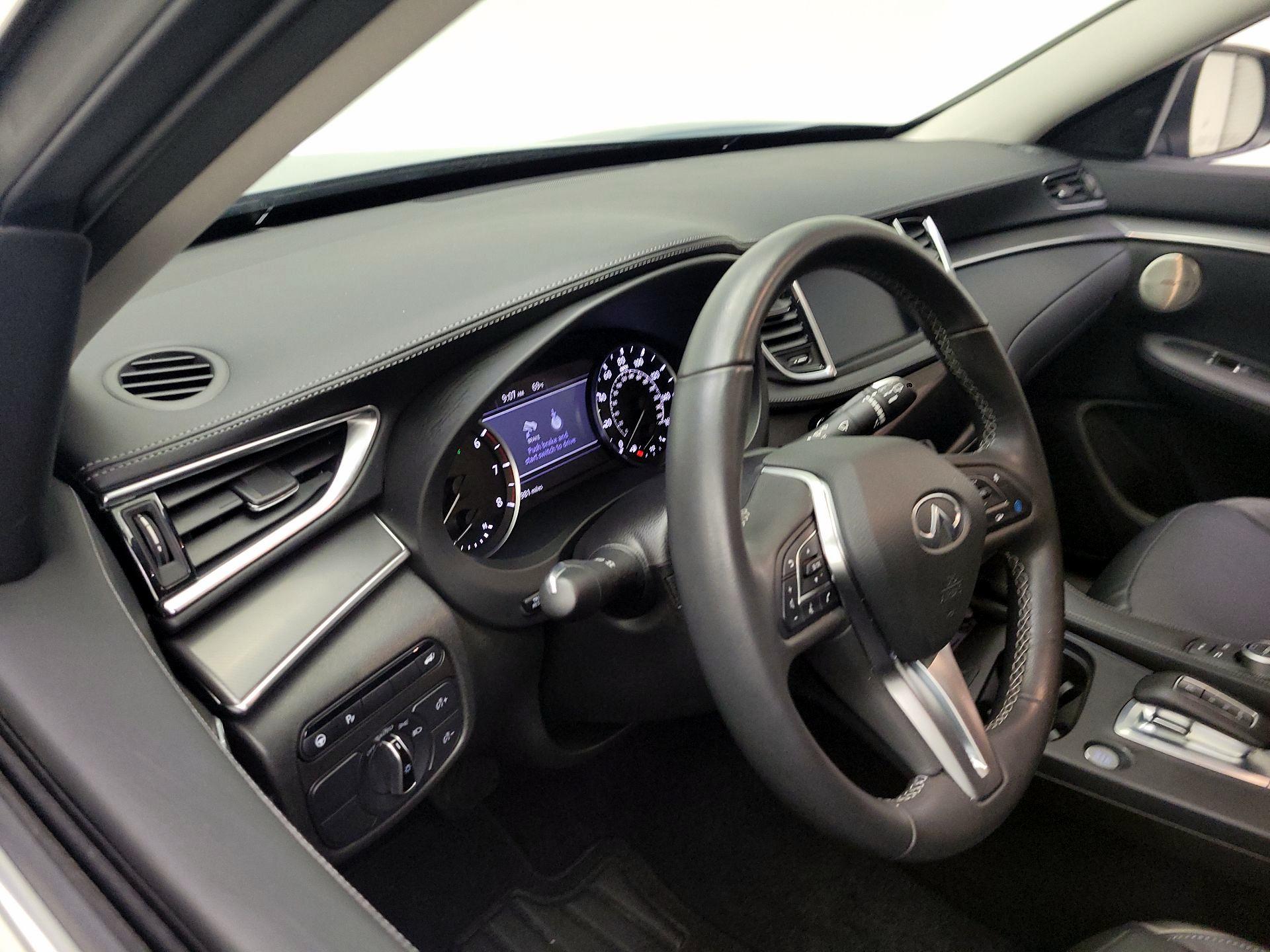 Thumbnail: 2024 INFINITI QX50 - 8