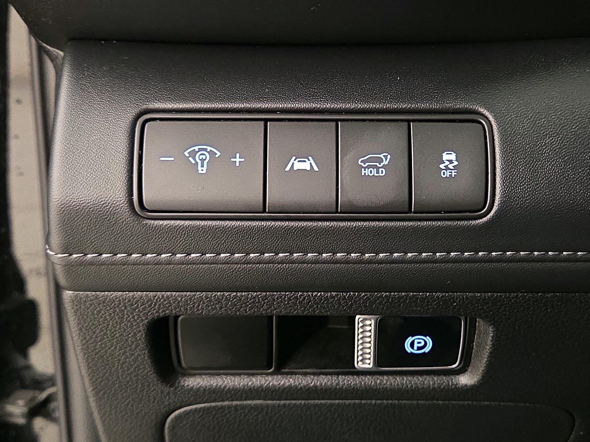 Thumbnail: 2023 Hyundai Santa Fe - 13