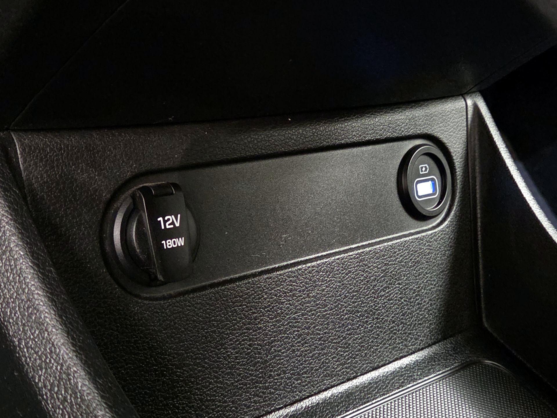 Thumbnail: 2023 Hyundai Santa Fe - 18