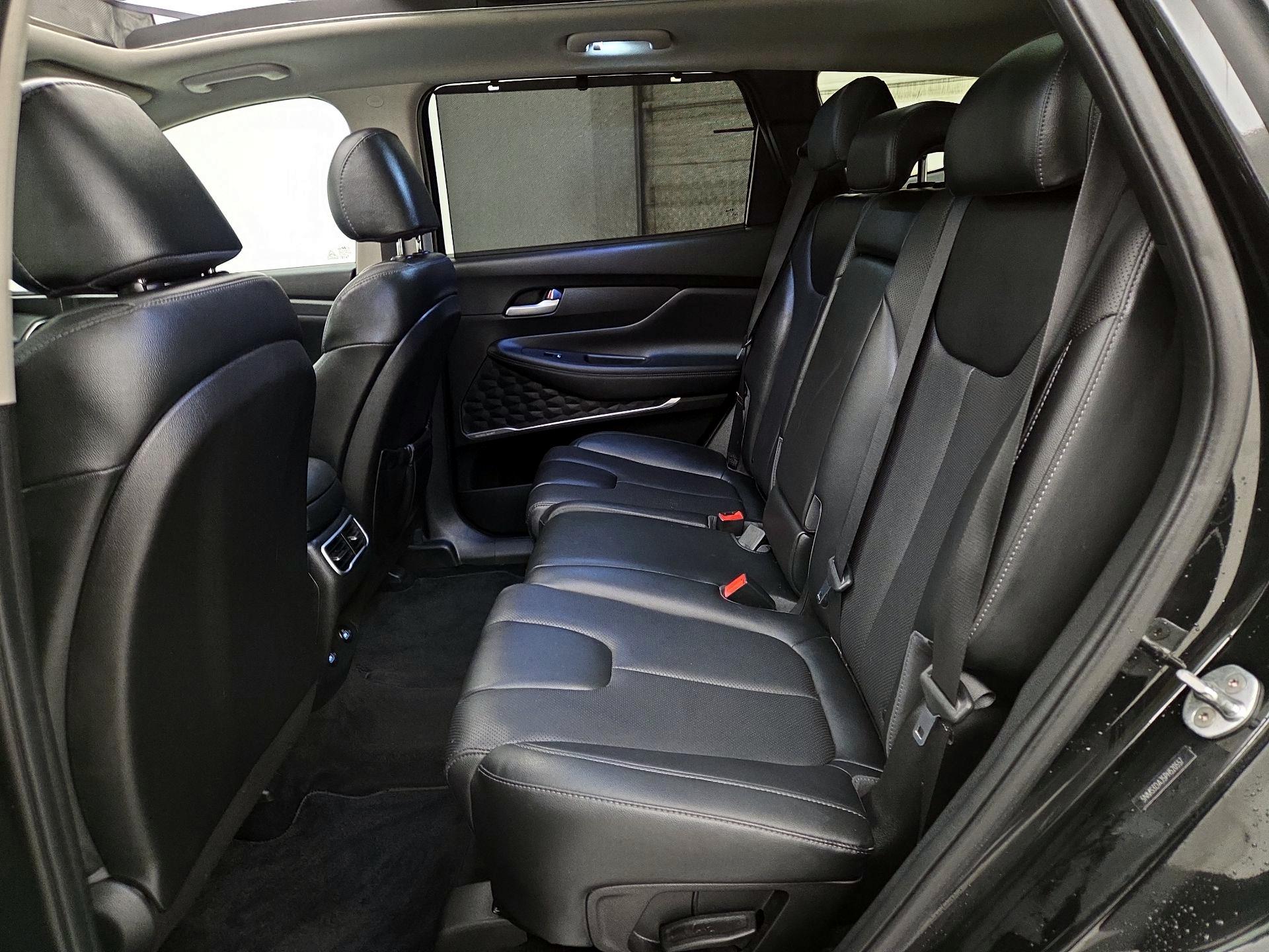 Thumbnail: 2023 Hyundai Santa Fe - 20