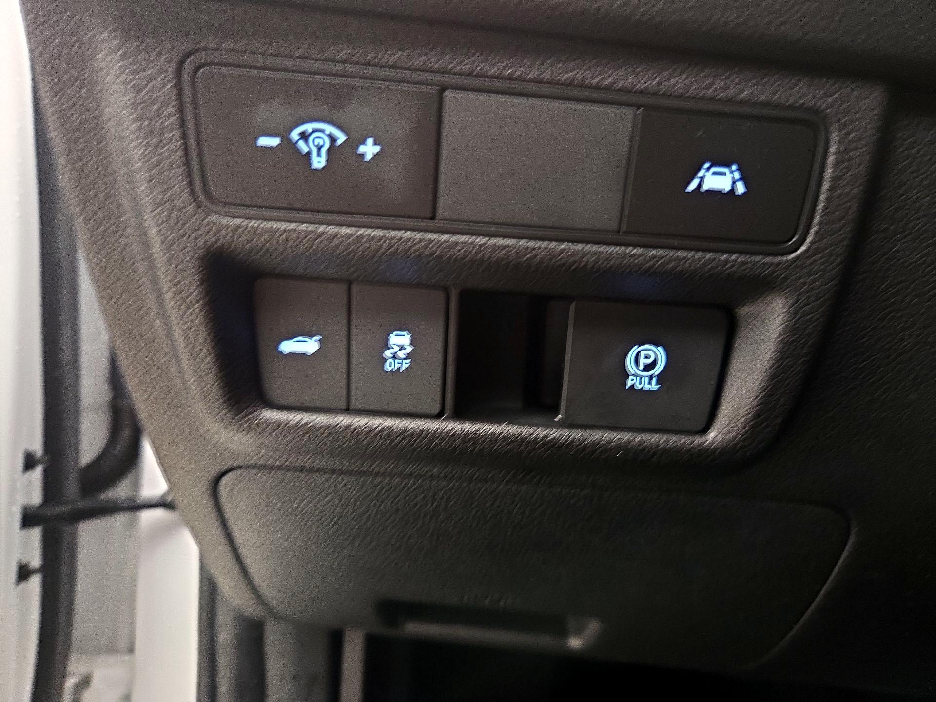 Thumbnail: 2023 Hyundai Sonata - 13