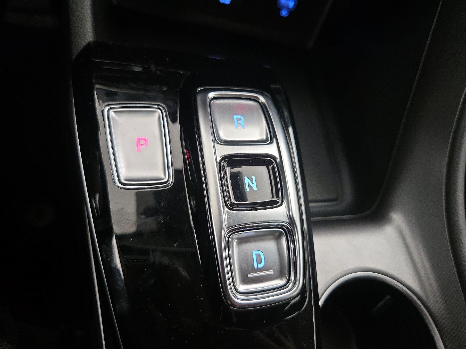 Thumbnail: 2023 Hyundai Sonata - 18