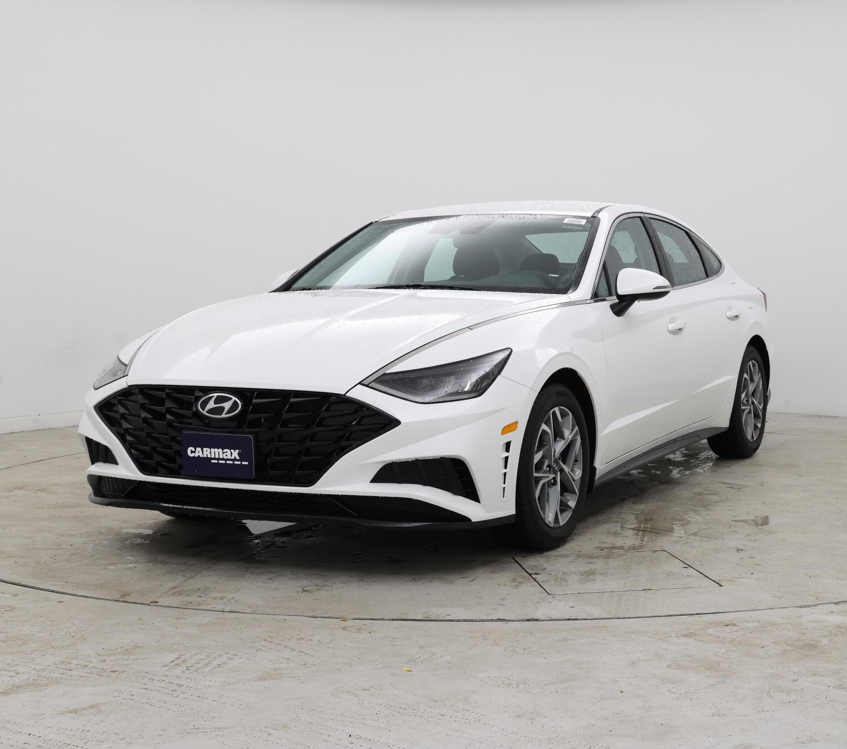 Thumbnail: 2023 Hyundai Sonata - 4