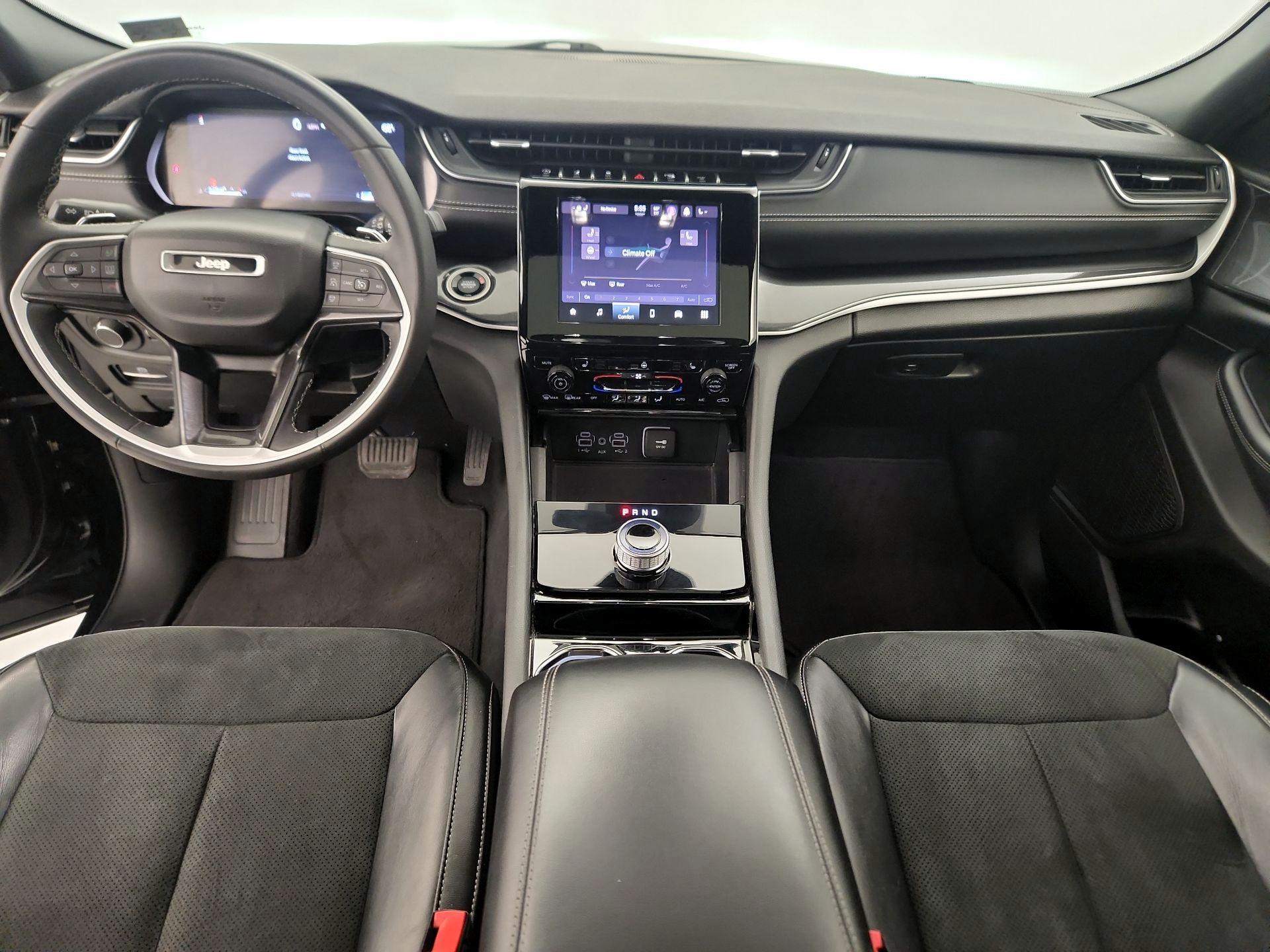 Thumbnail: 2023 Jeep Grand Cherokee - 9