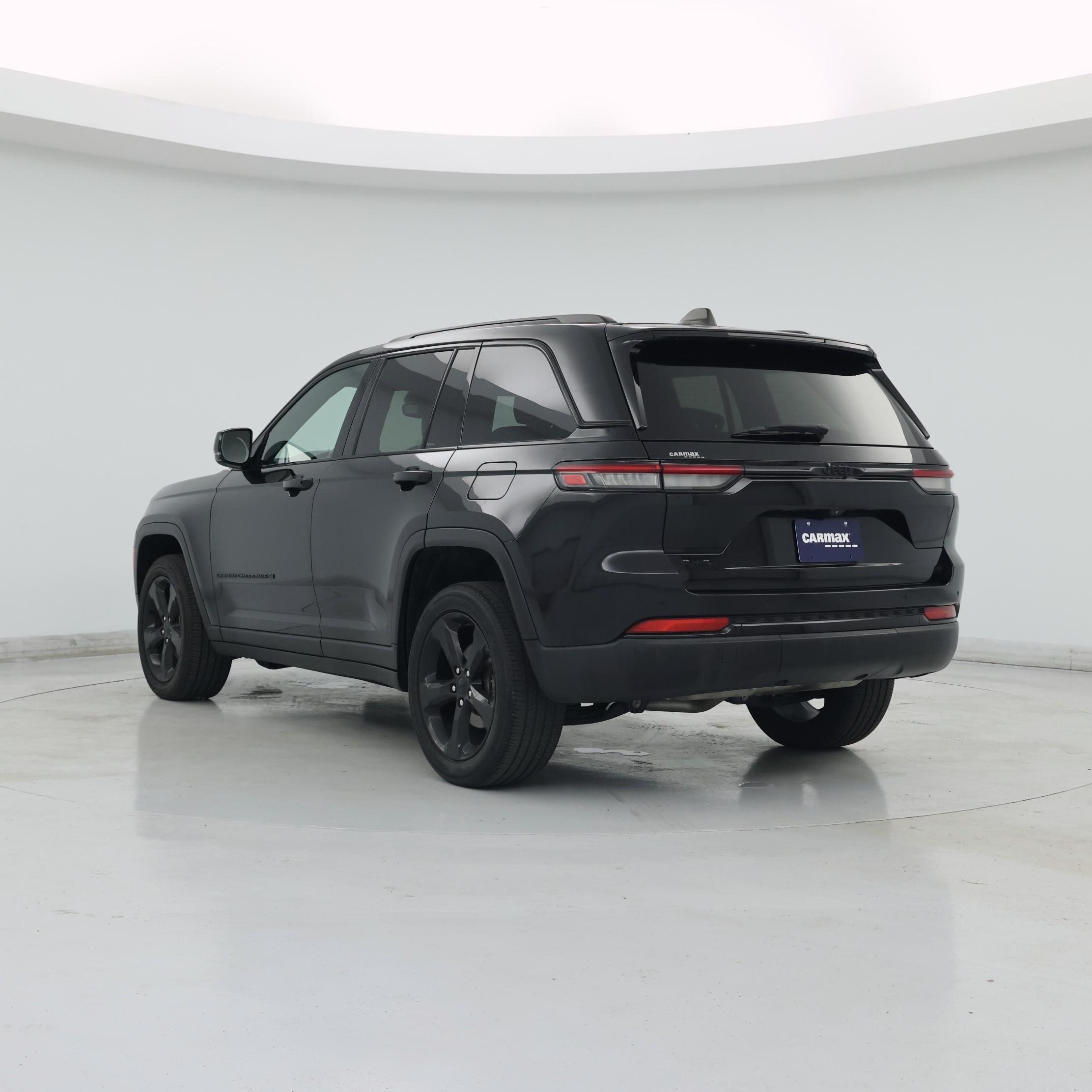 Thumbnail: 2023 Jeep Grand Cherokee - 2