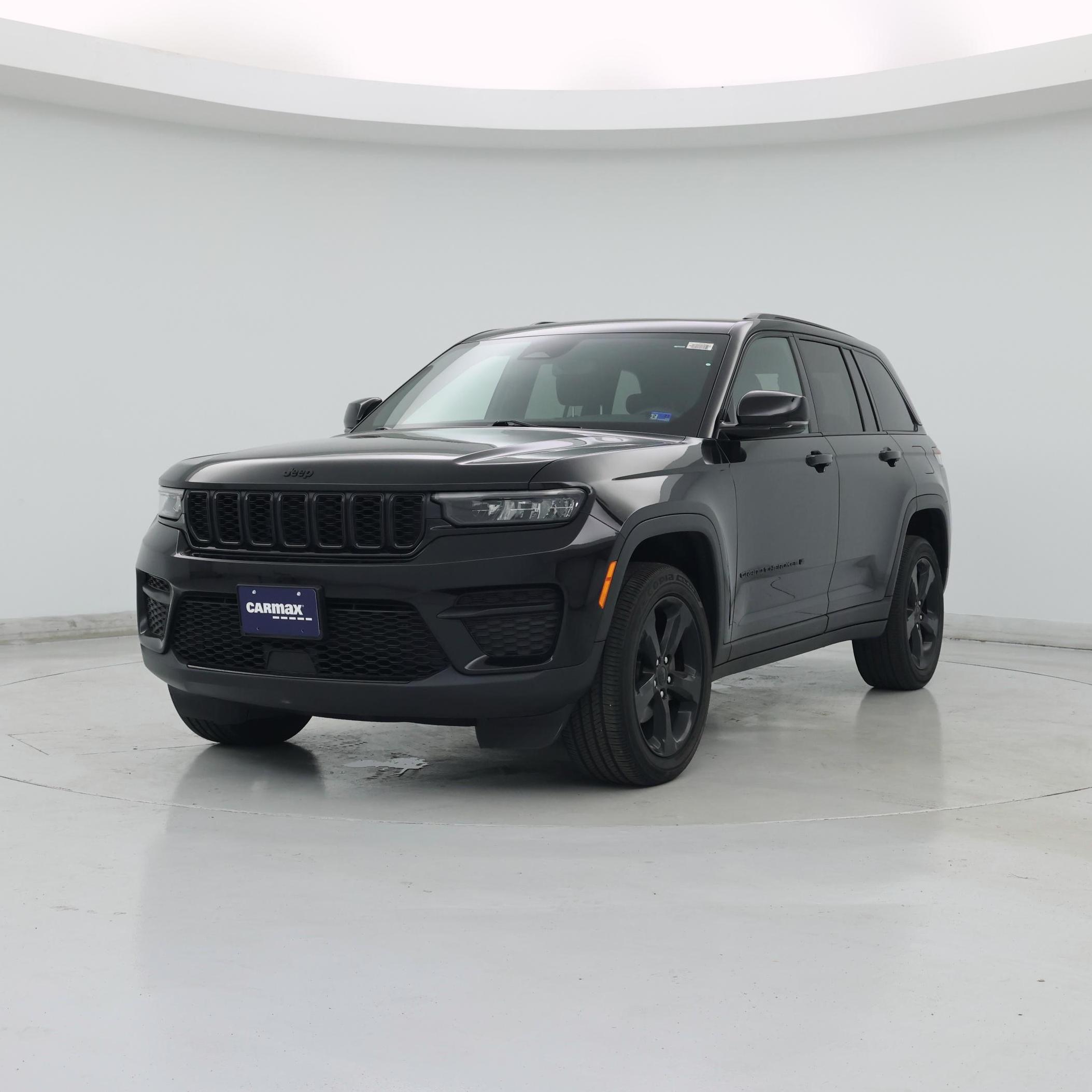Thumbnail: 2023 Jeep Grand Cherokee - 4