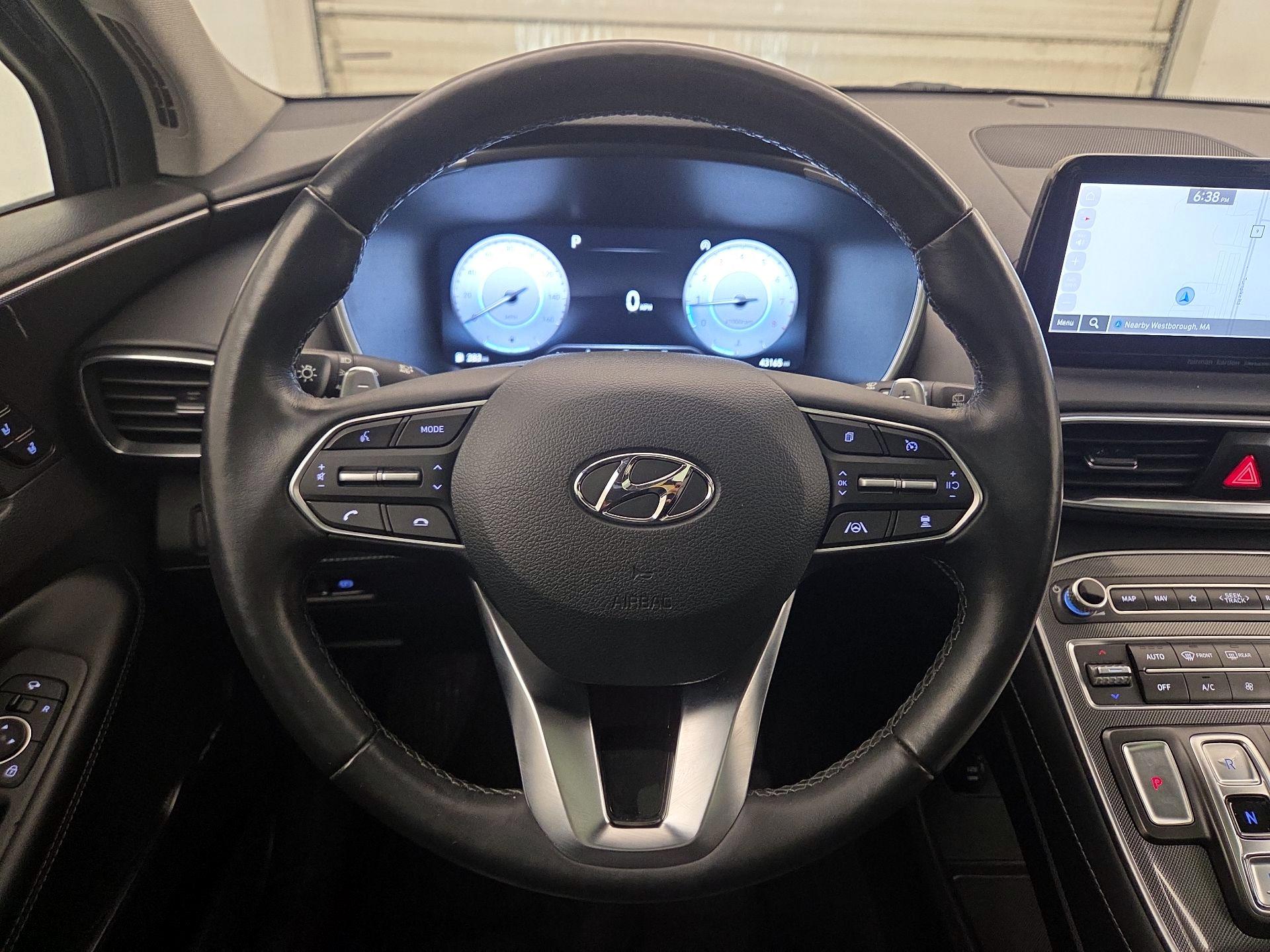 Thumbnail: 2023 Hyundai Santa Fe - 10