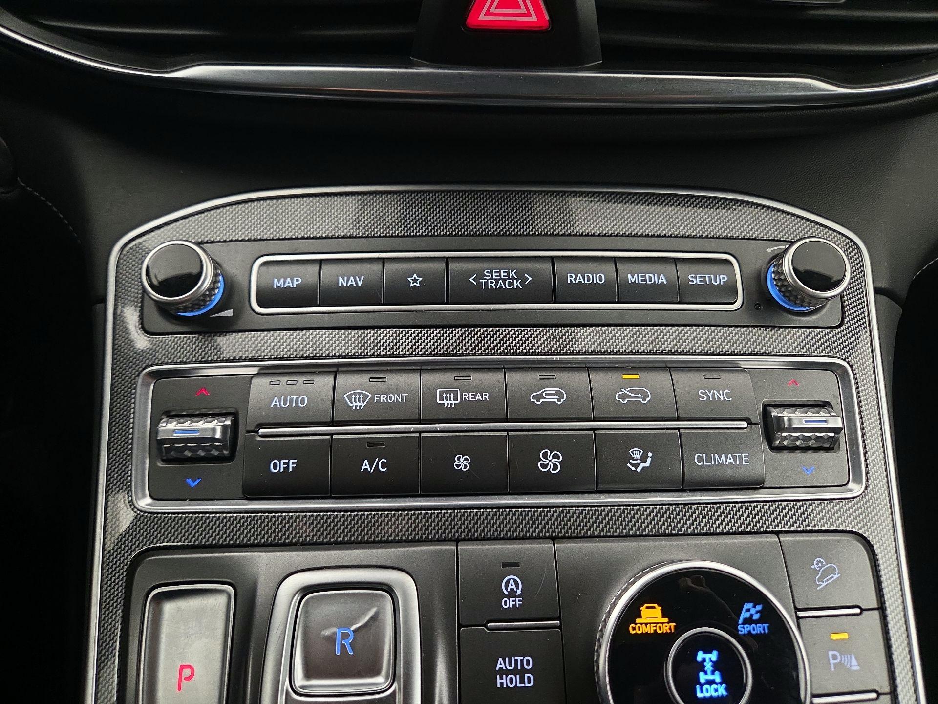 Thumbnail: 2023 Hyundai Santa Fe - 17