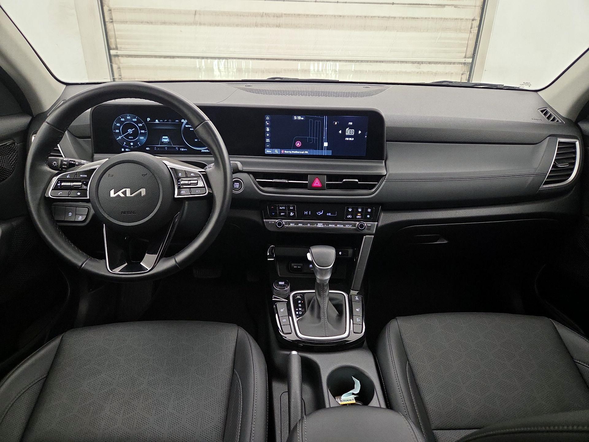 Thumbnail: 2024 Kia Seltos - 9