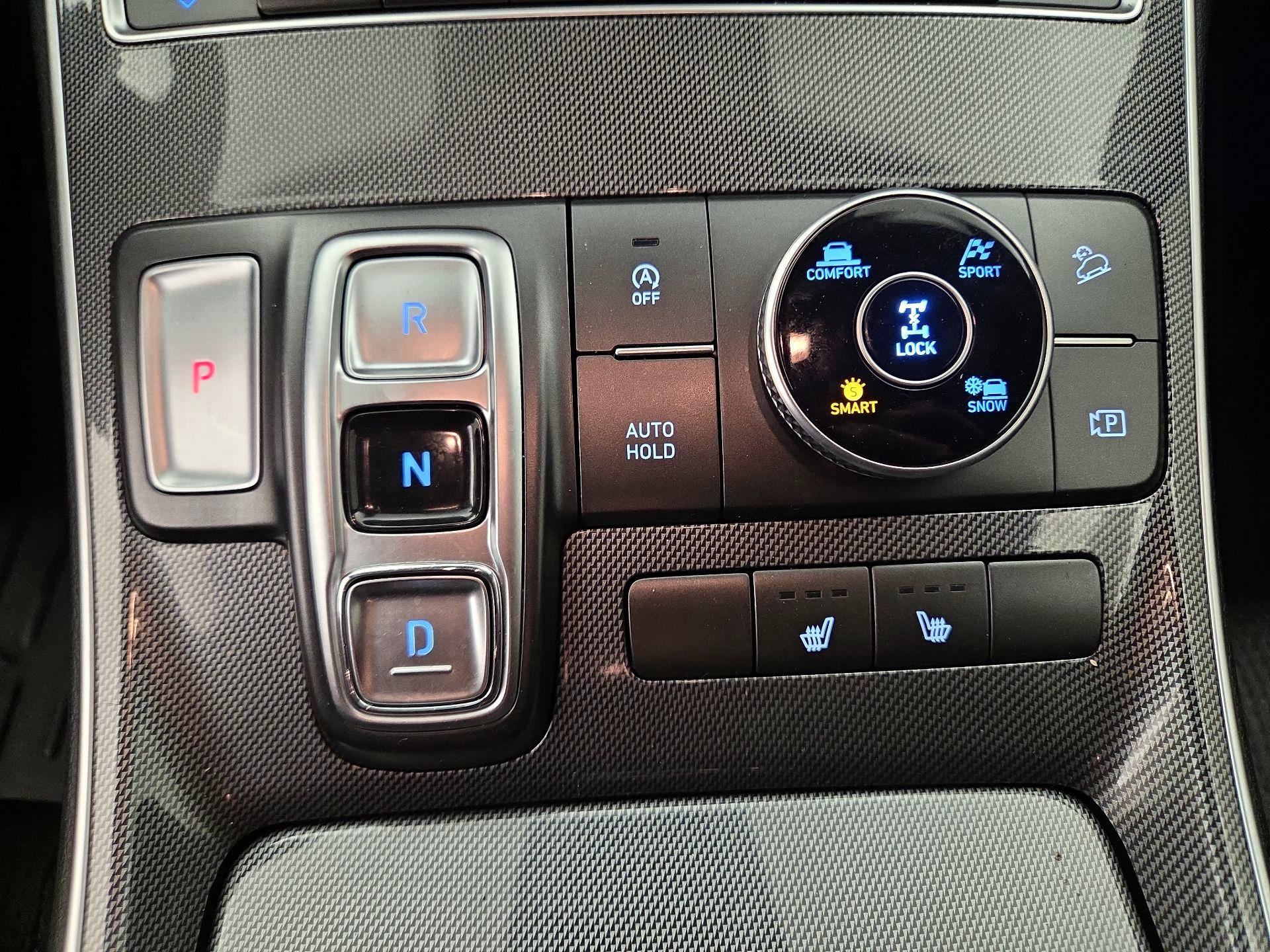 Thumbnail: 2022 Hyundai Santa Fe - 17