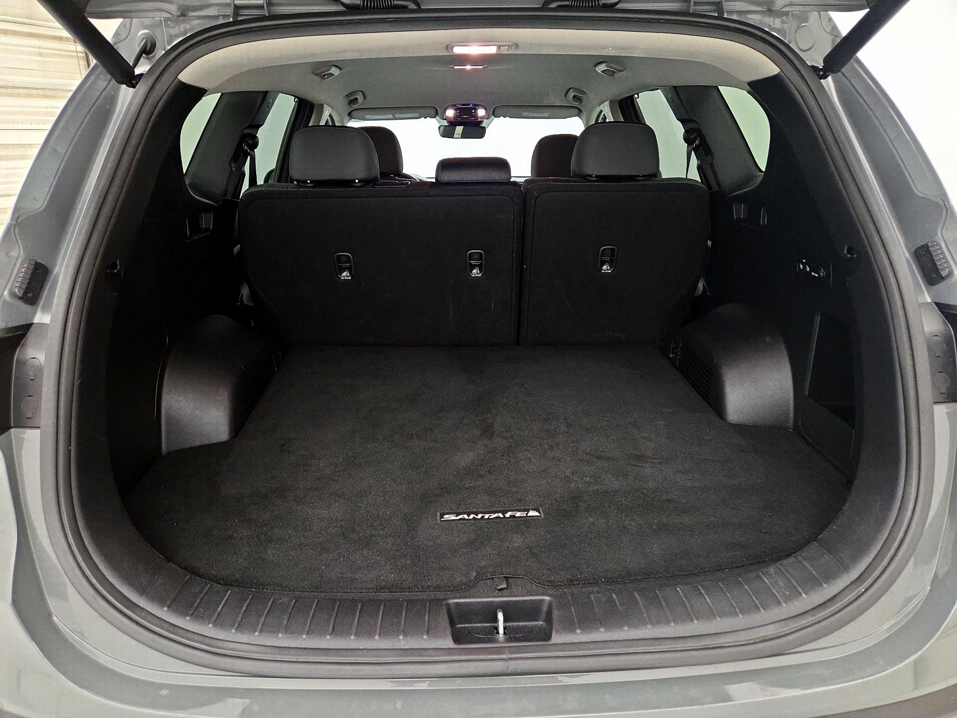 Thumbnail: 2022 Hyundai Santa Fe - 20