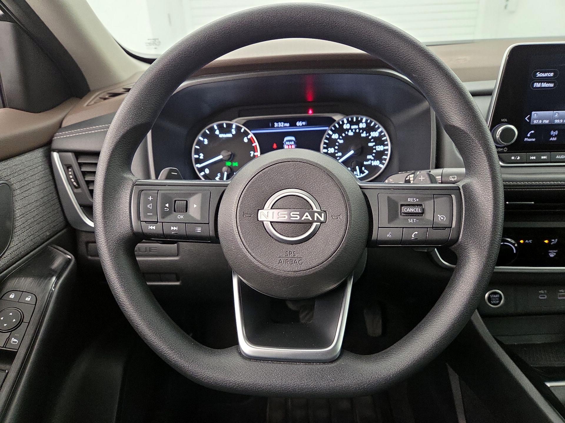 Thumbnail: 2023 Nissan Rogue - 10