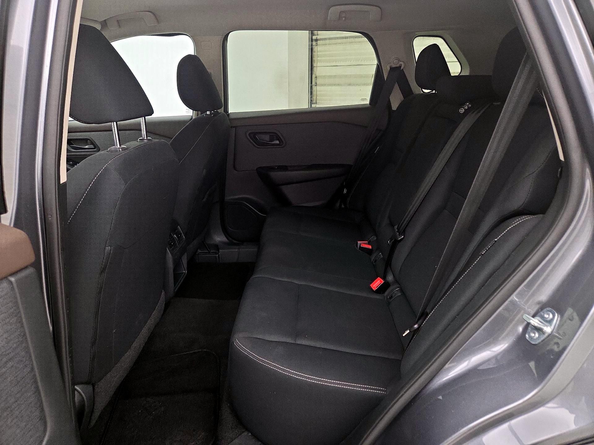 Thumbnail: 2023 Nissan Rogue - 19