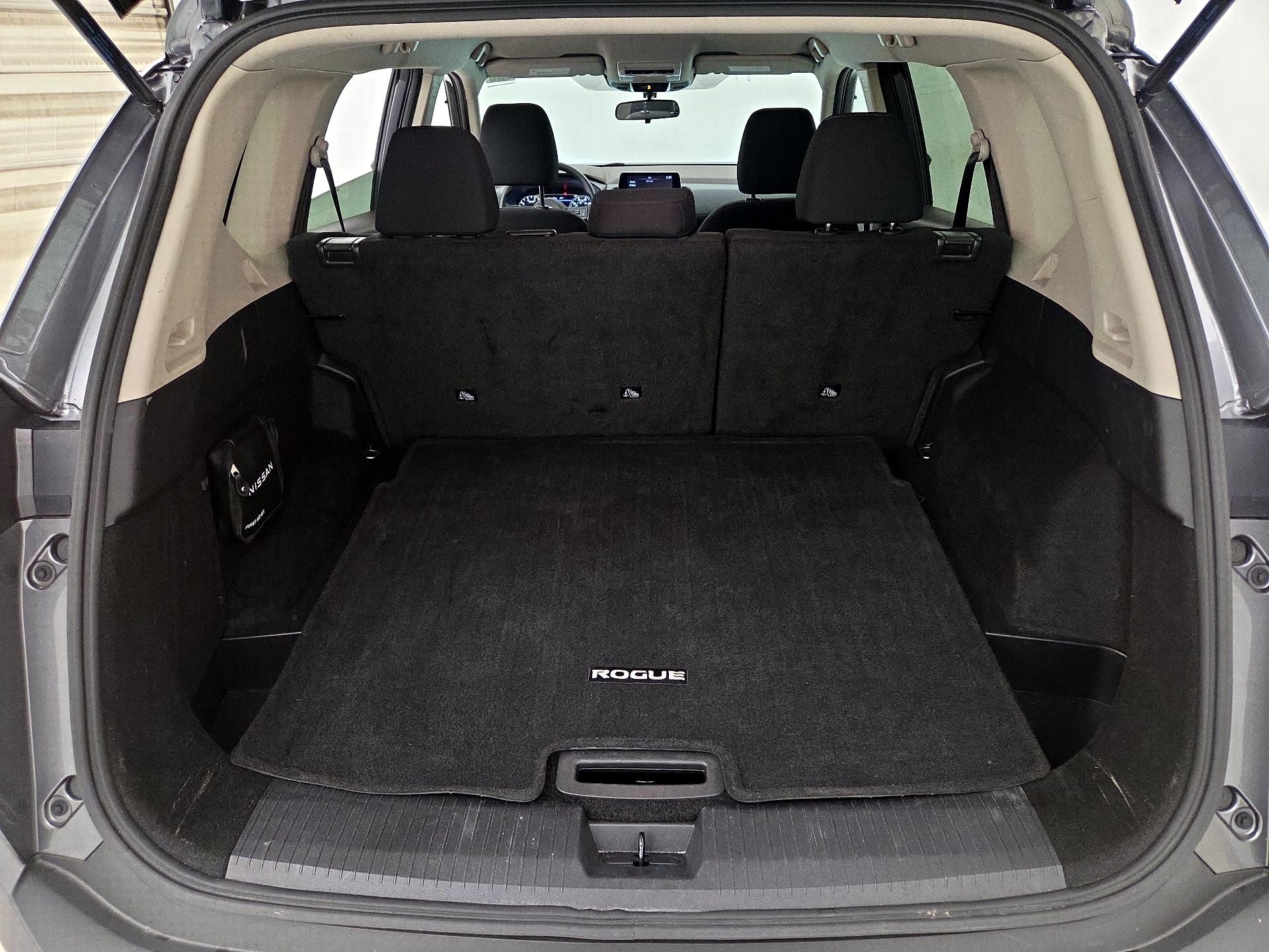 Thumbnail: 2023 Nissan Rogue - 20