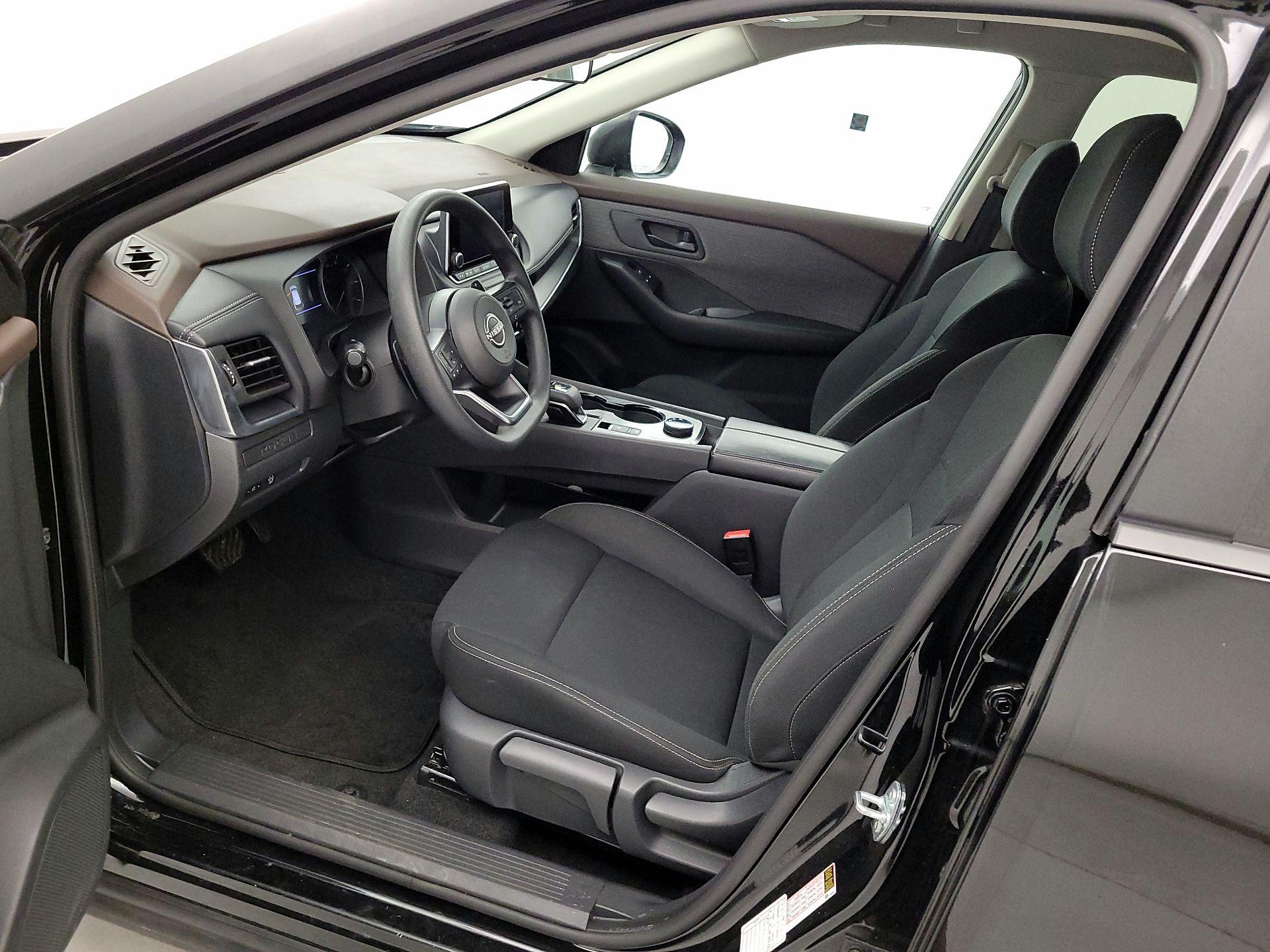 Thumbnail: 2023 Nissan Rogue - 11