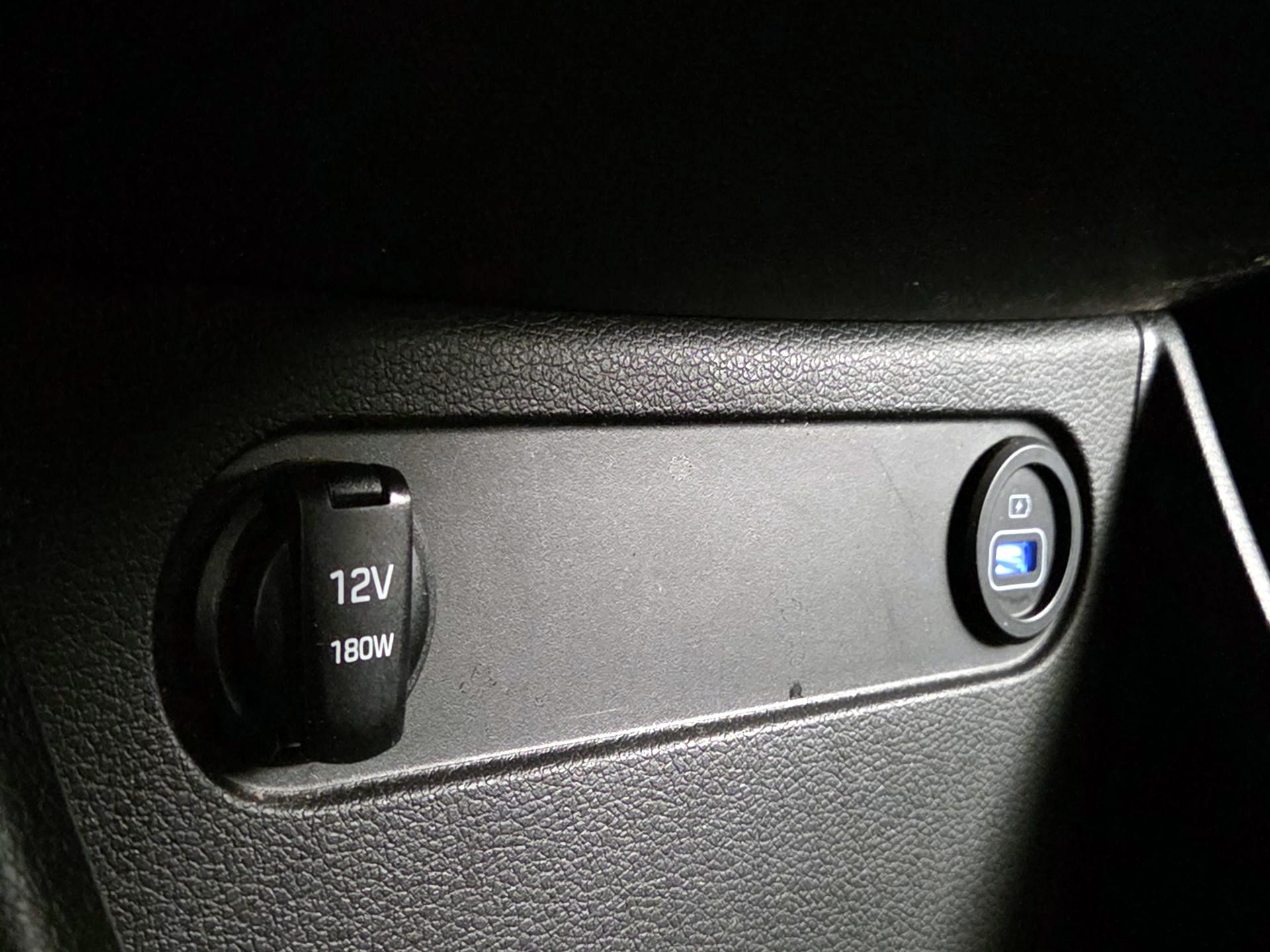 Thumbnail: 2023 Hyundai Santa Fe - 19