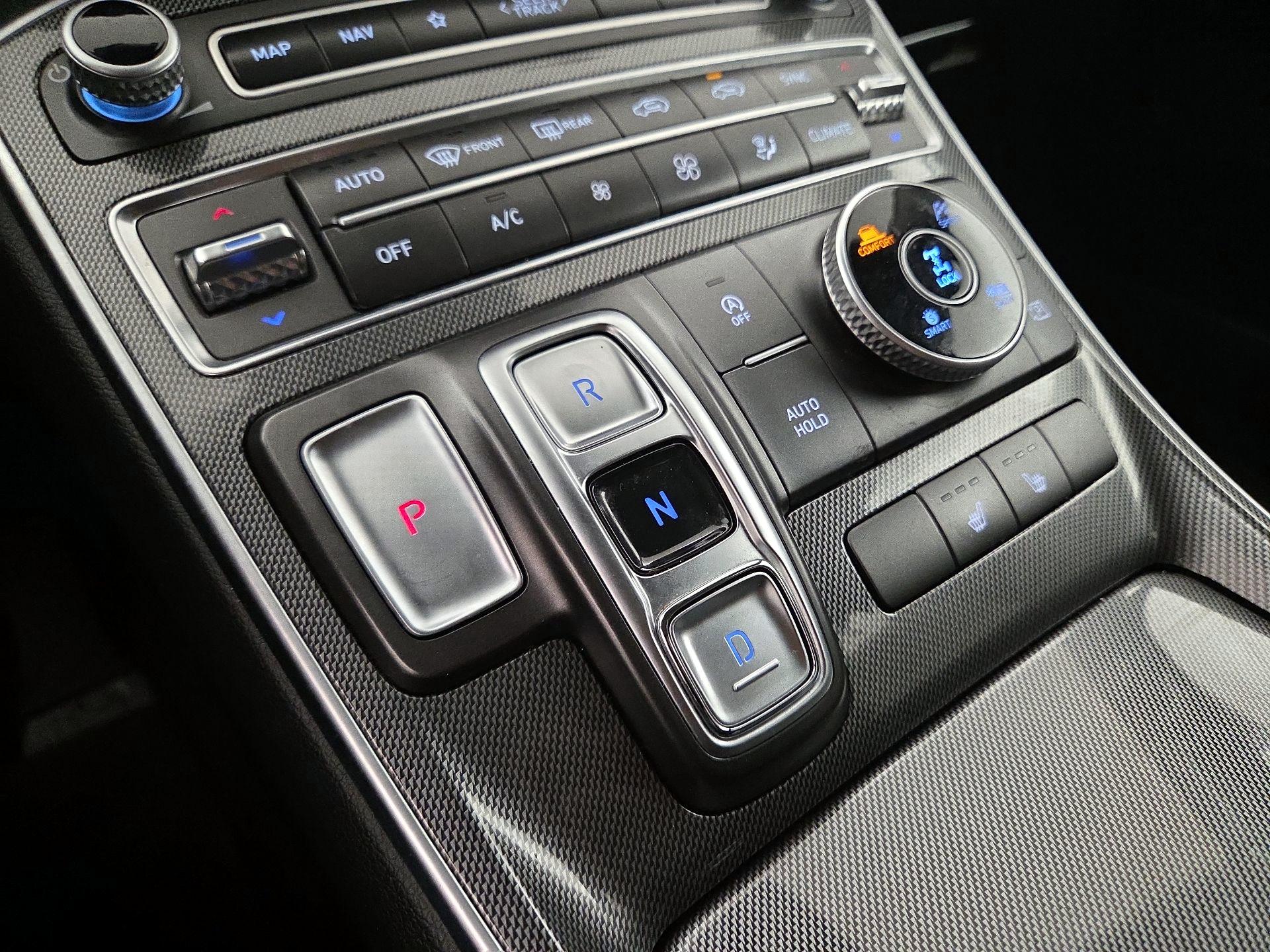 Thumbnail: 2023 Hyundai Santa Fe - 18