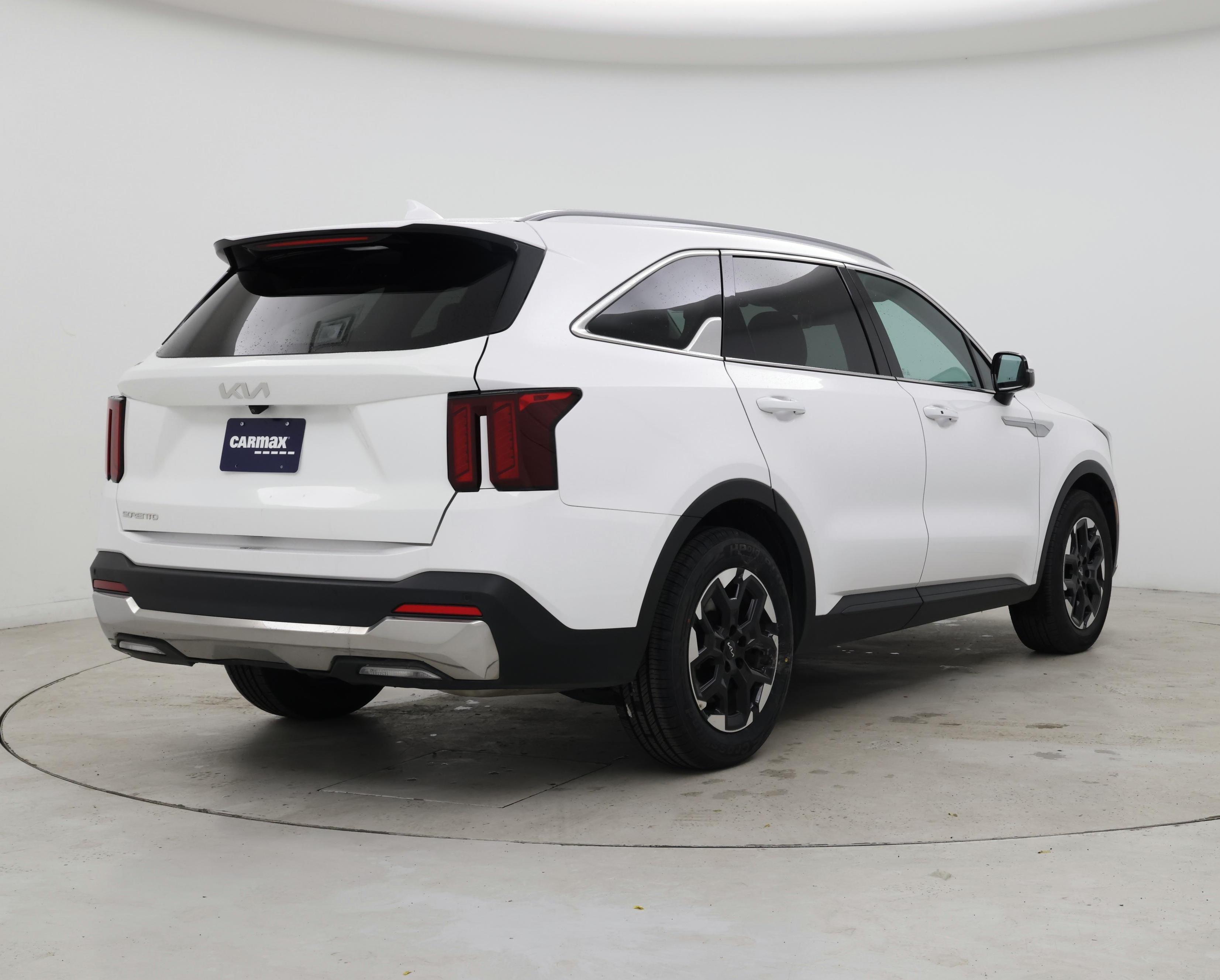 Thumbnail: 2024 Kia Sorento - 8