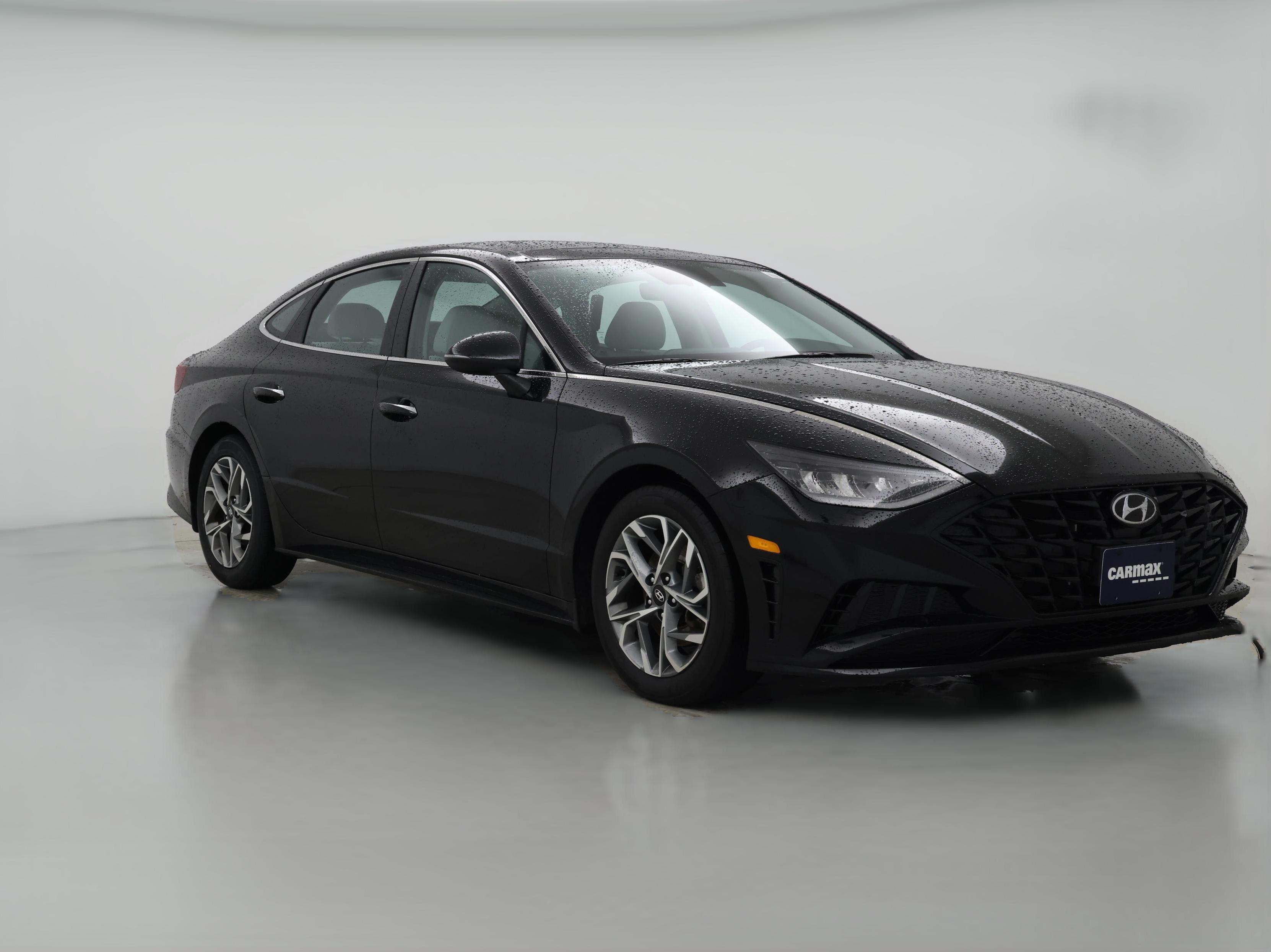 Thumbnail: 2023 Hyundai Sonata - 1