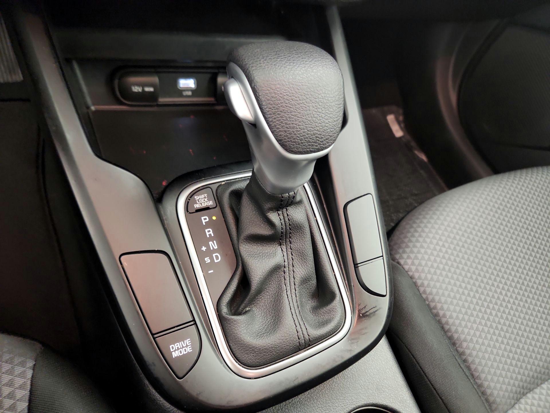 Thumbnail: 2023 Kia Soul - 17