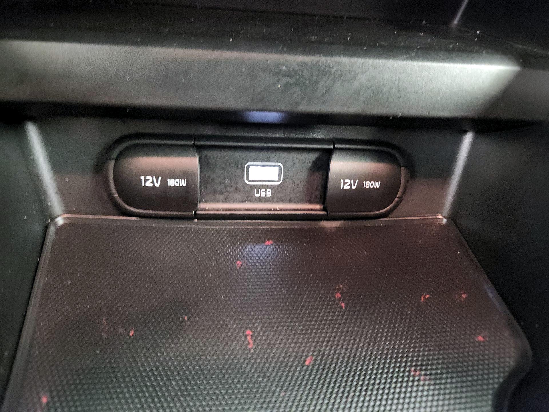 Thumbnail: 2023 Kia Soul - 18