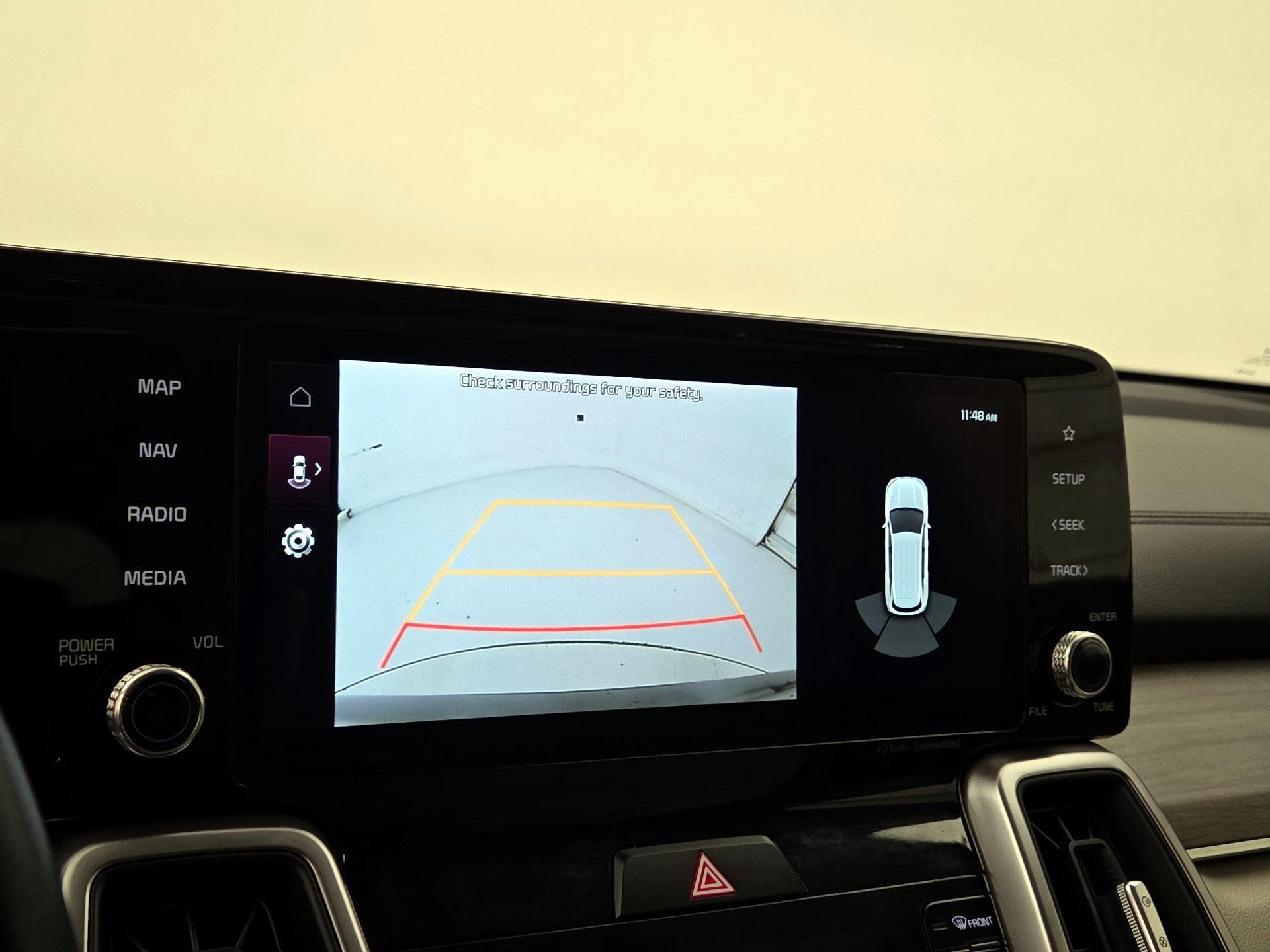 Thumbnail: 2023 Kia Sorento - 14