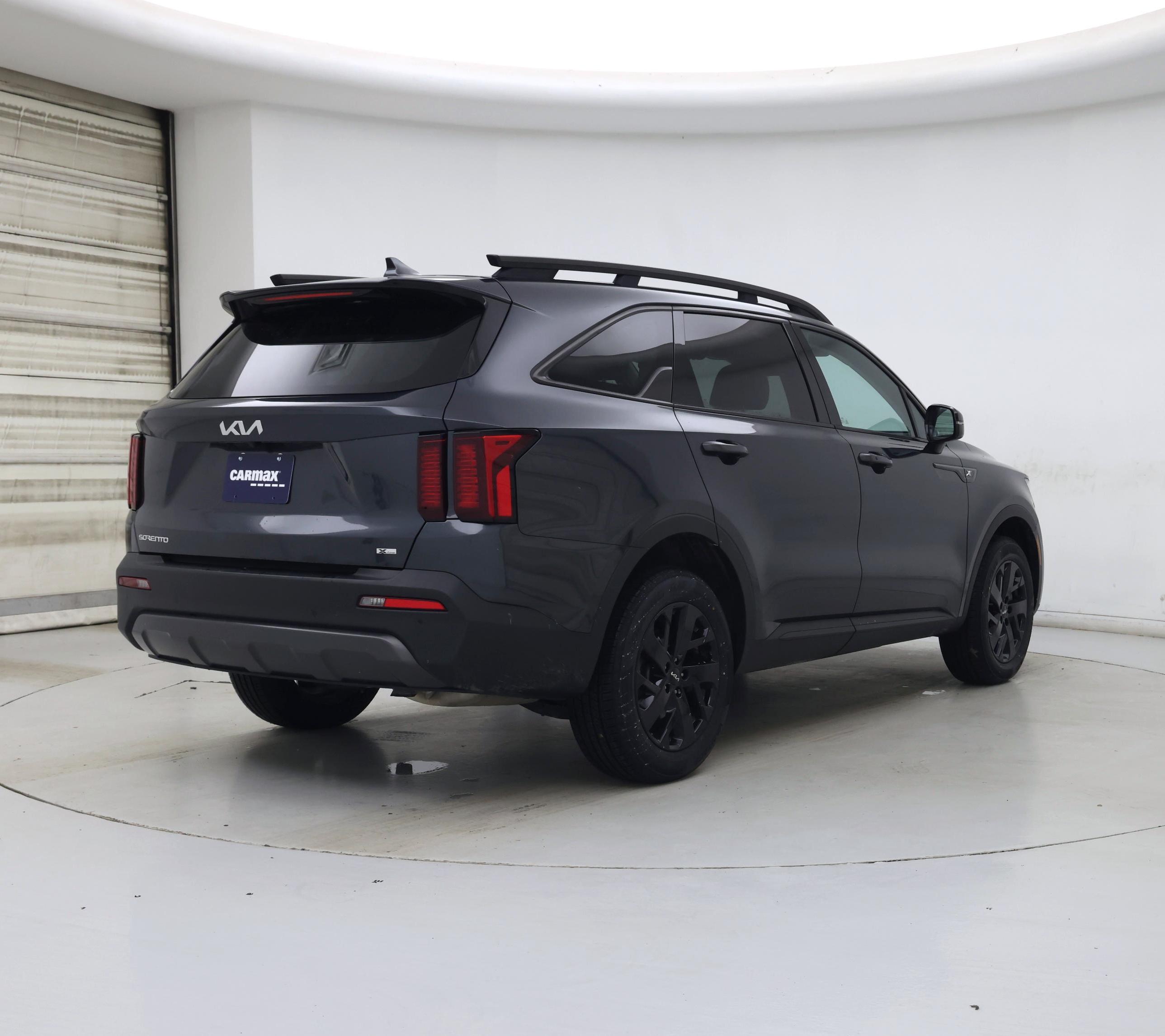 Thumbnail: 2023 Kia Sorento - 8