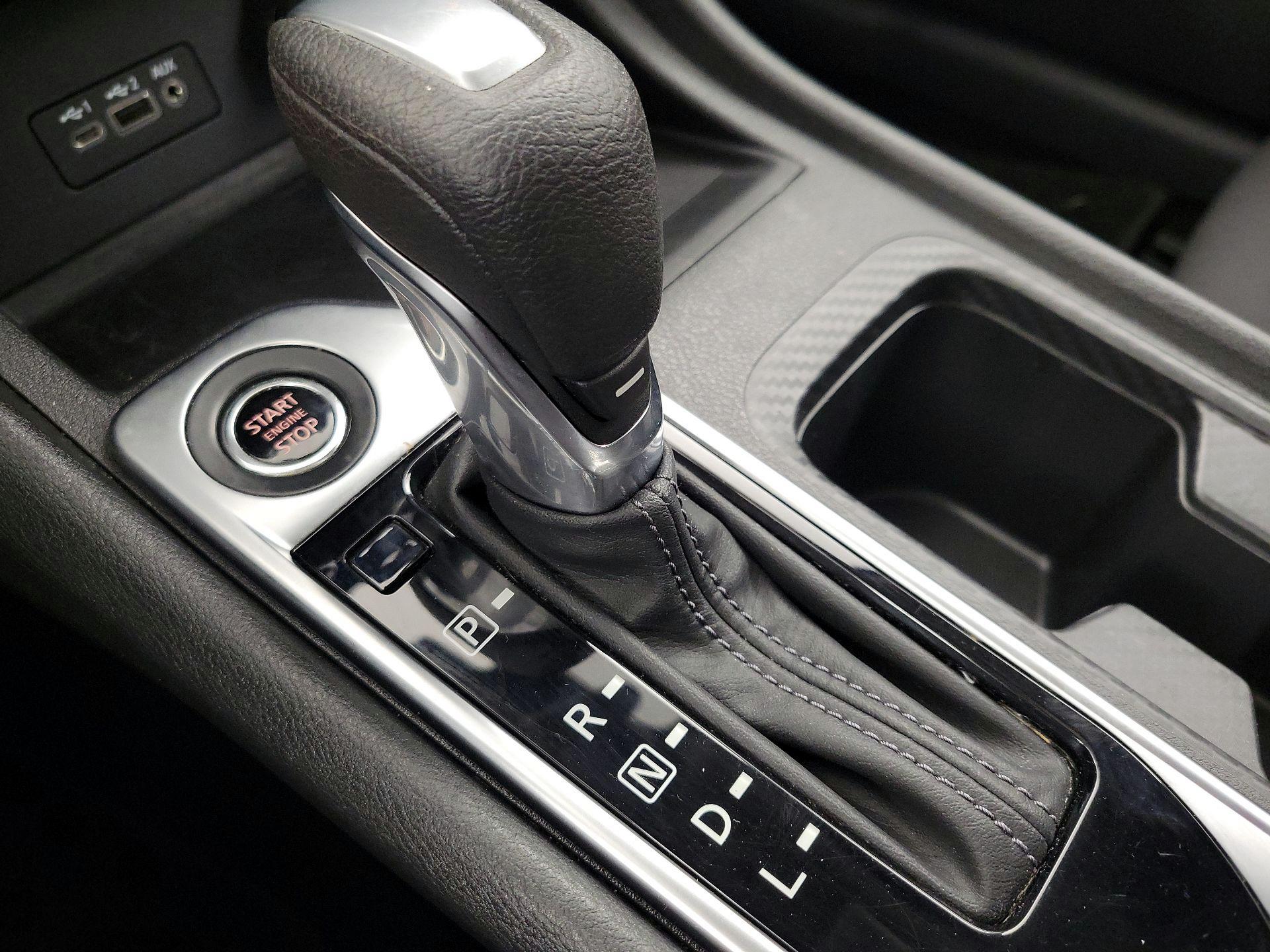 Thumbnail: 2022 Nissan Sentra - 17