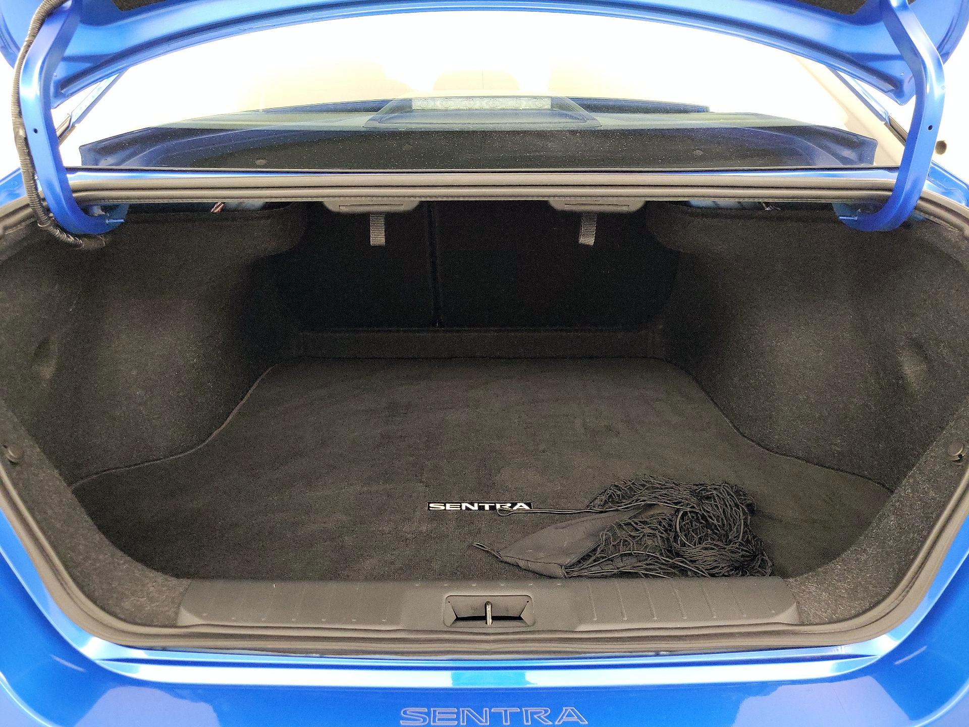 Thumbnail: 2022 Nissan Sentra - 20