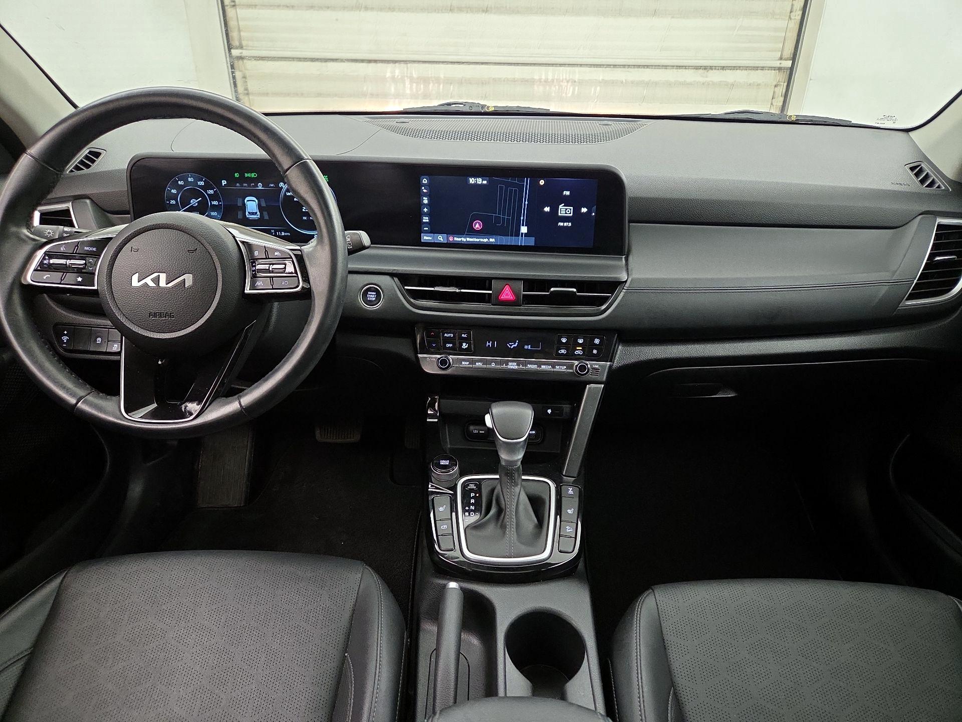 Thumbnail: 2024 Kia Seltos - 9