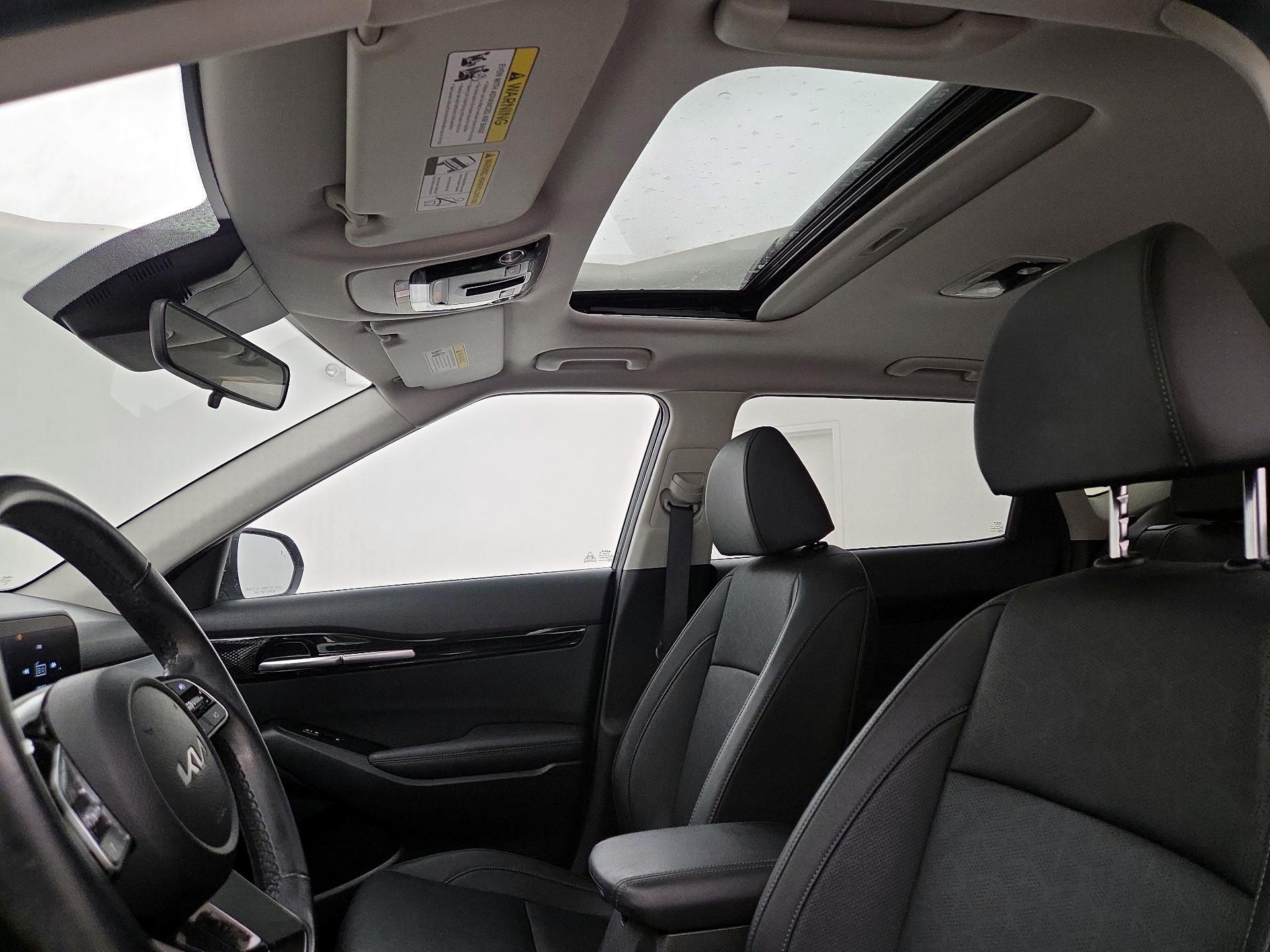 Thumbnail: 2024 Kia Seltos - 20