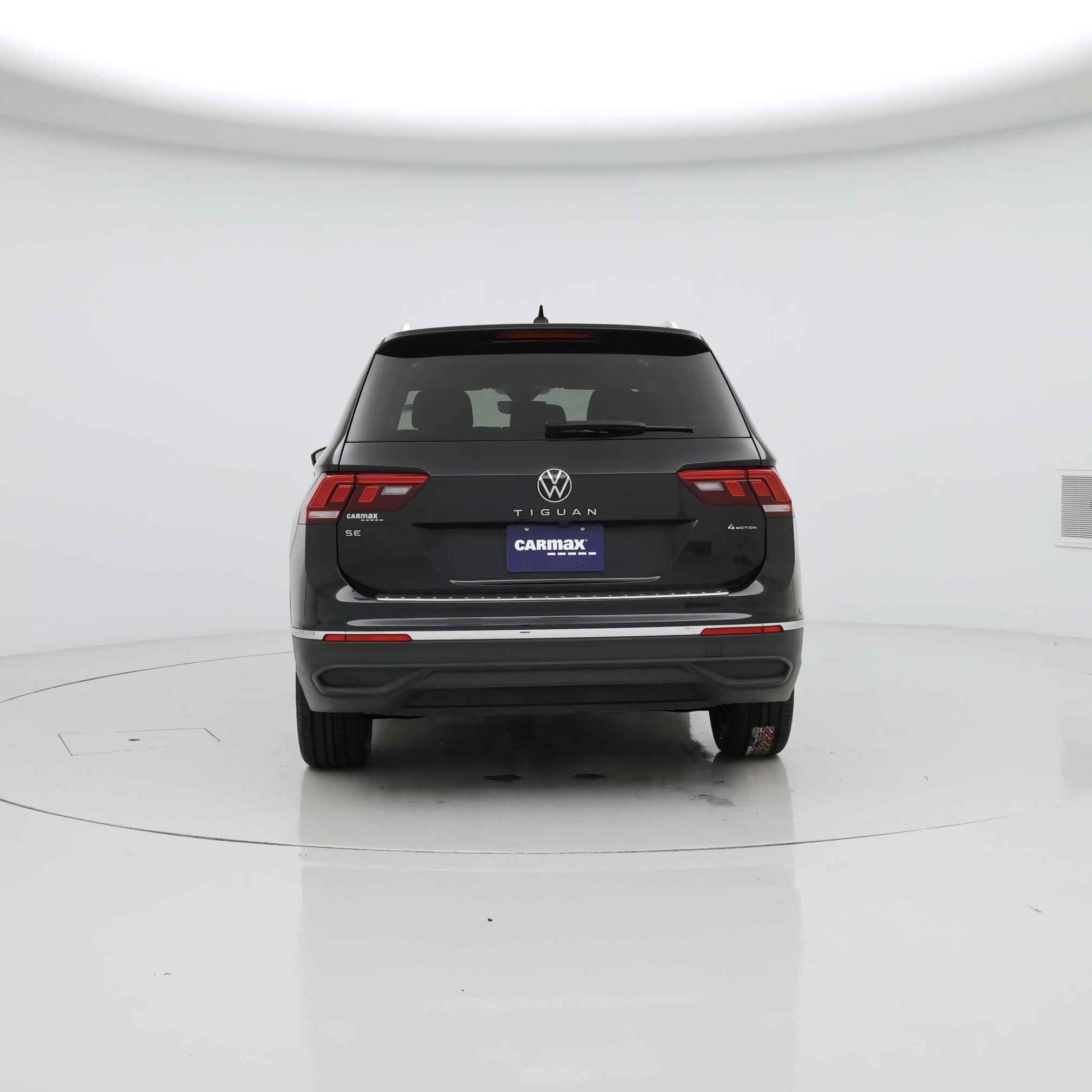 Thumbnail: 2022 Volkswagen Tiguan - 6