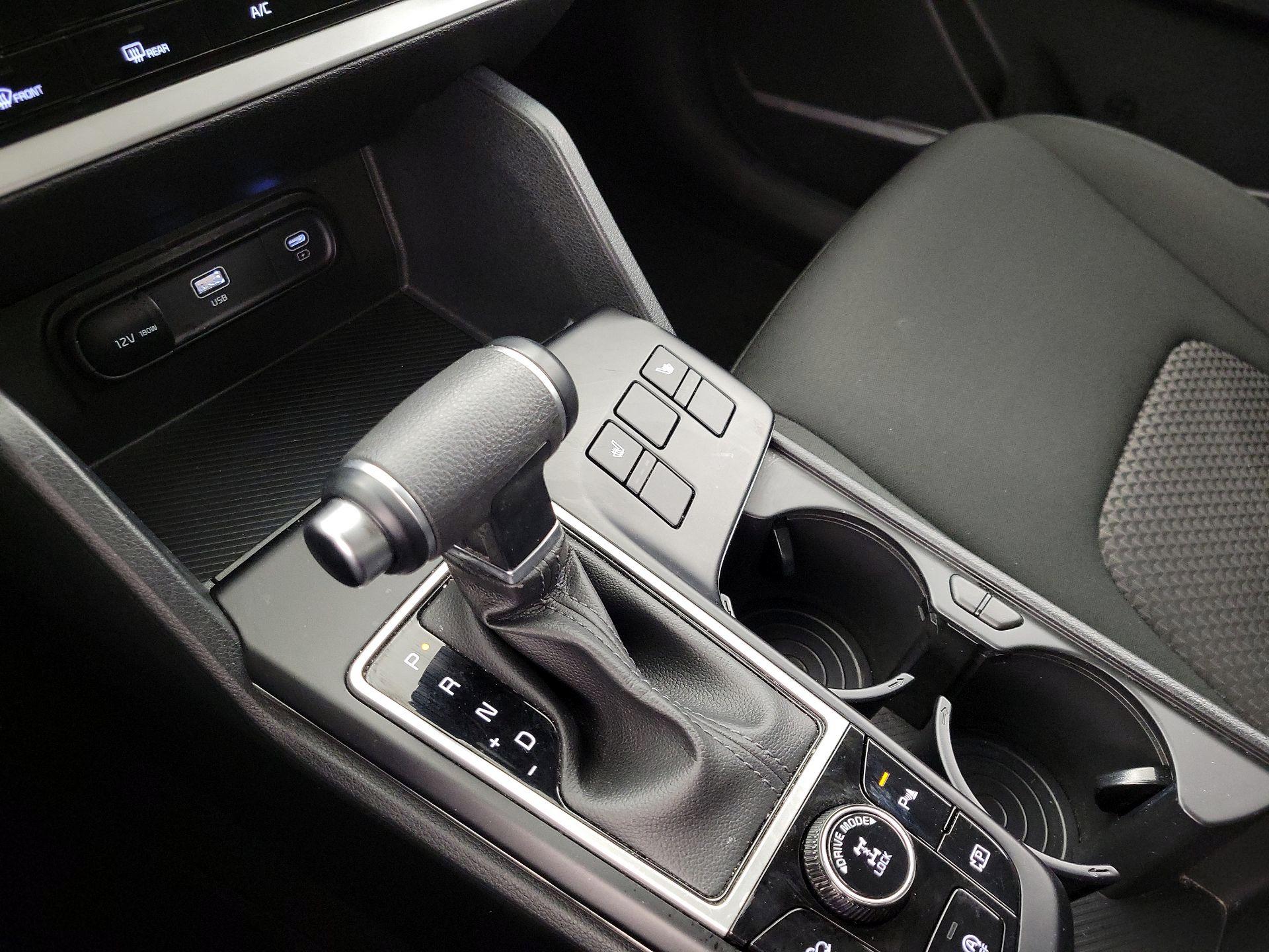 Thumbnail: 2024 Kia Sportage - 17